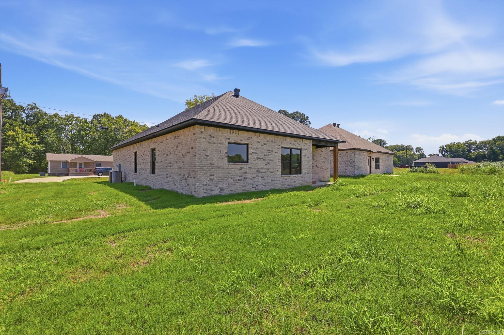 FLORIDIAN HEIGHTS PHASE 1 - Residential