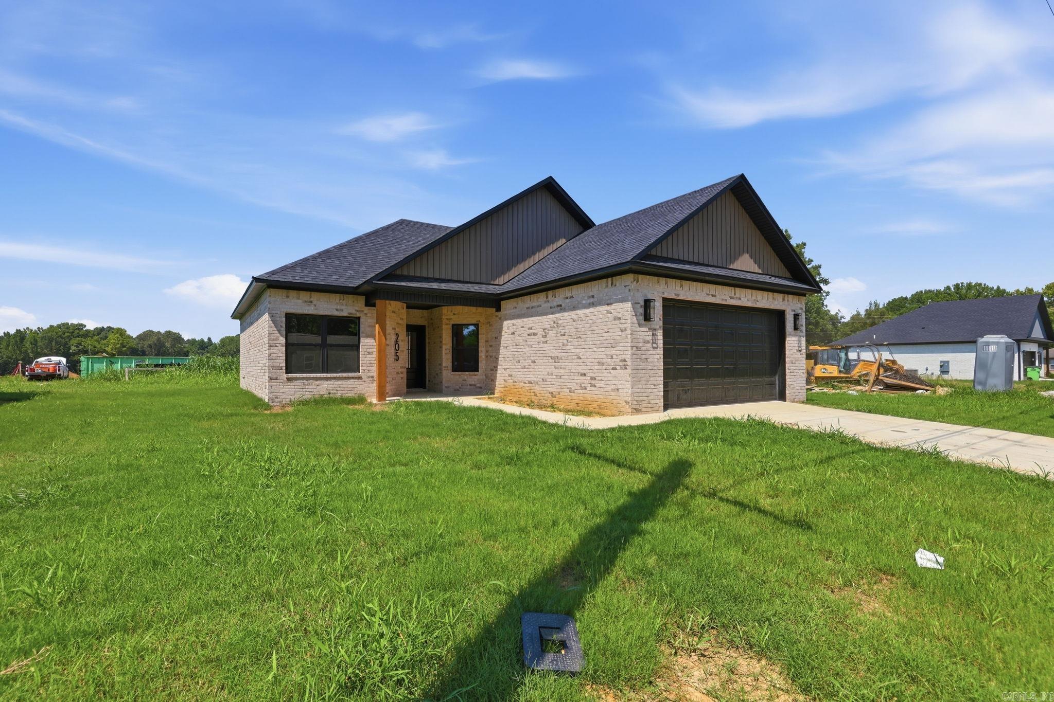 FLORIDIAN HEIGHTS PHASE 1 - Residential