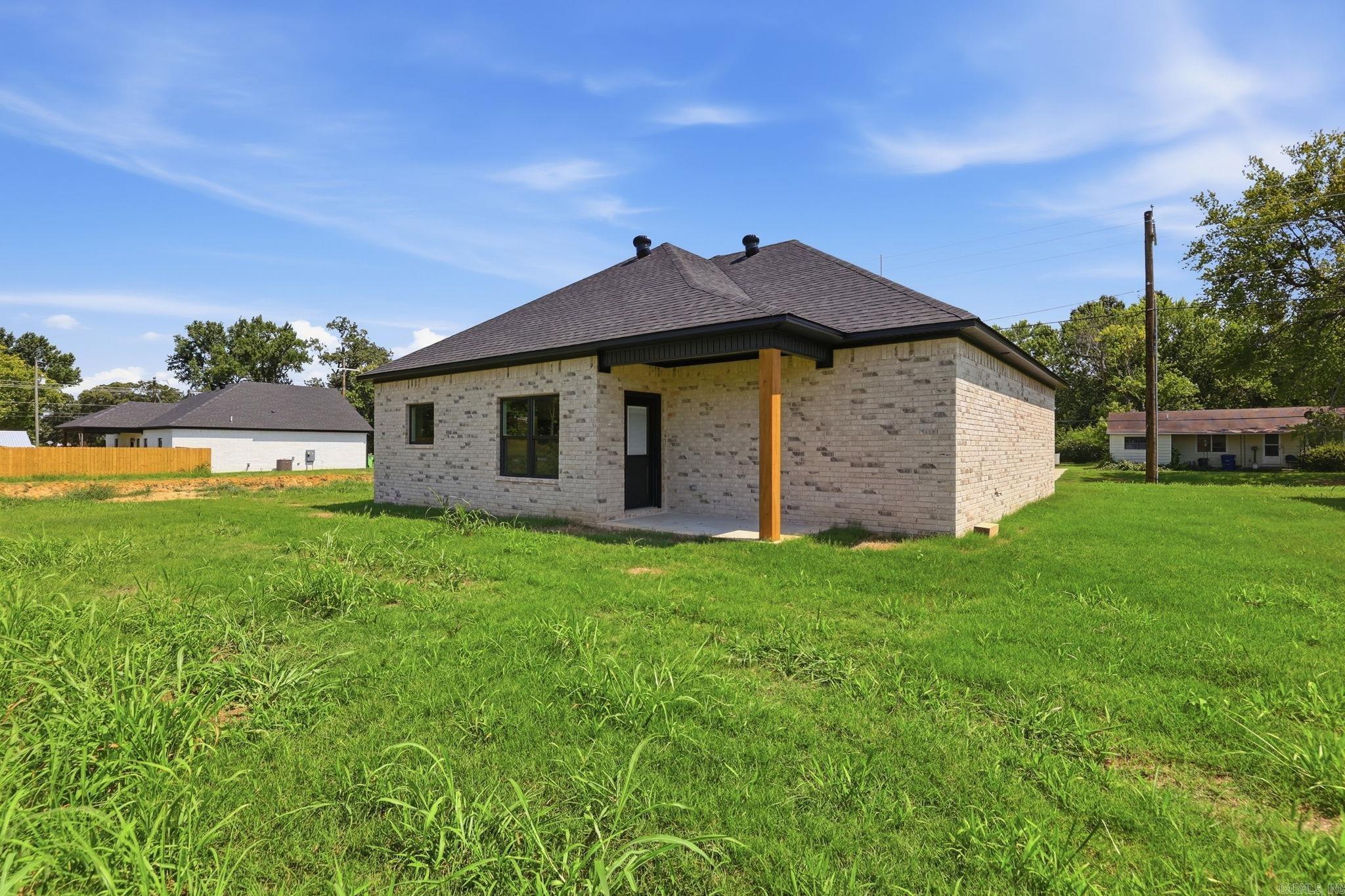 FLORIDIAN HEIGHTS PHASE 1 - Residential