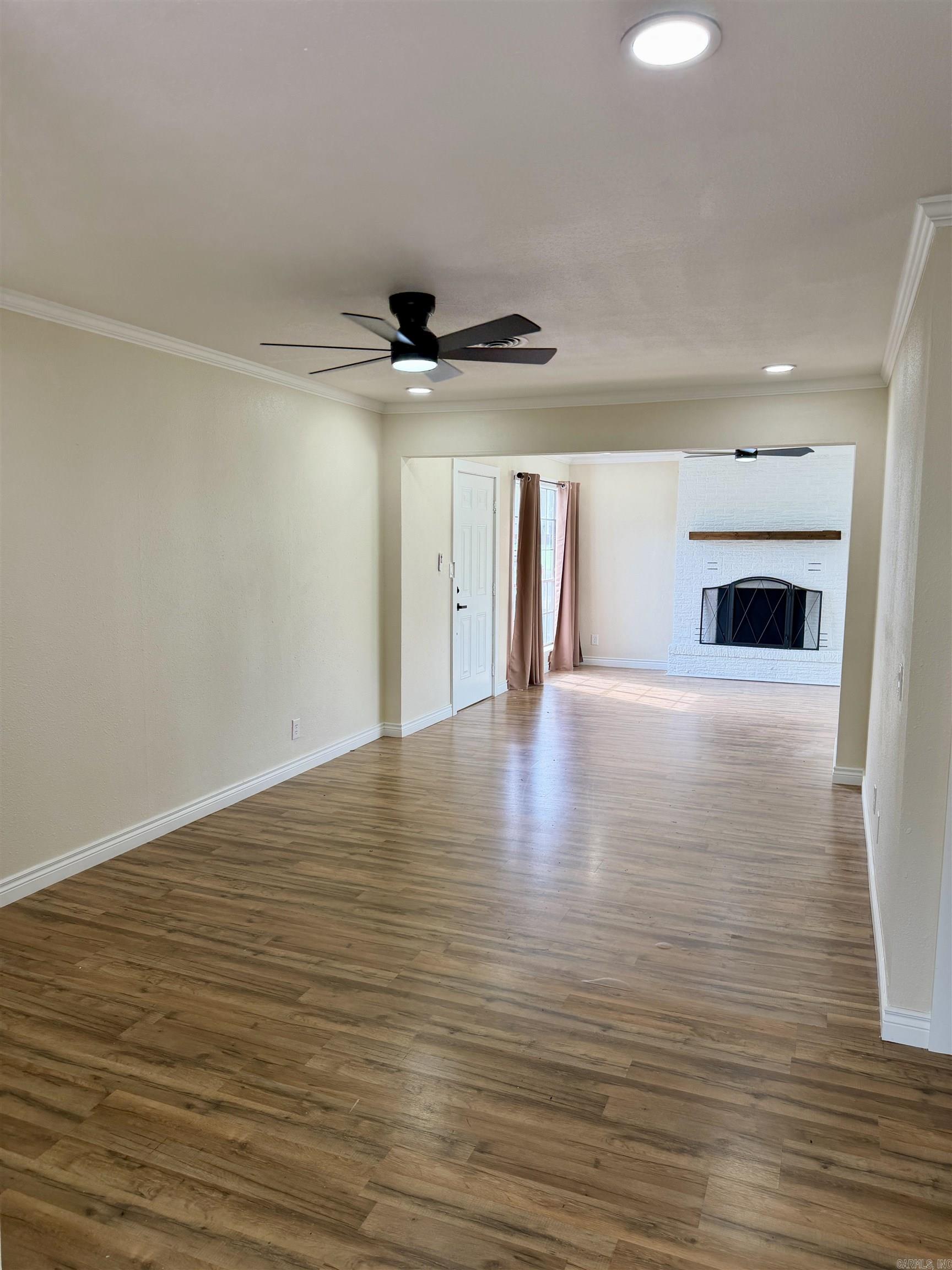THOMPSON HEIGHTS - Residential