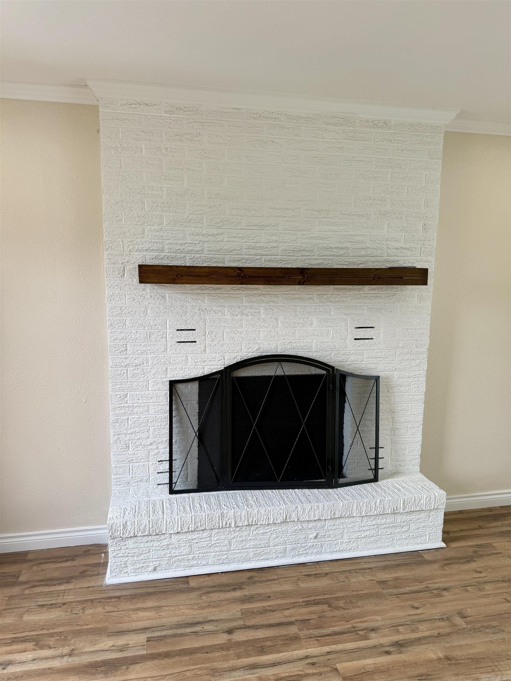 THOMPSON HEIGHTS - Residential
