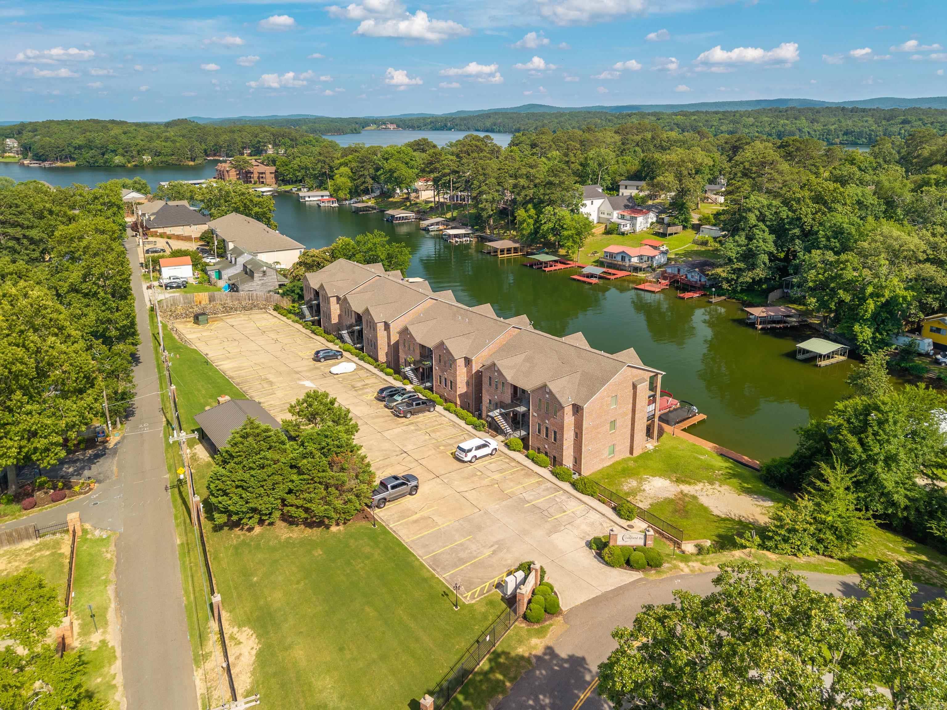 Lakeland Bay HPR - Residential