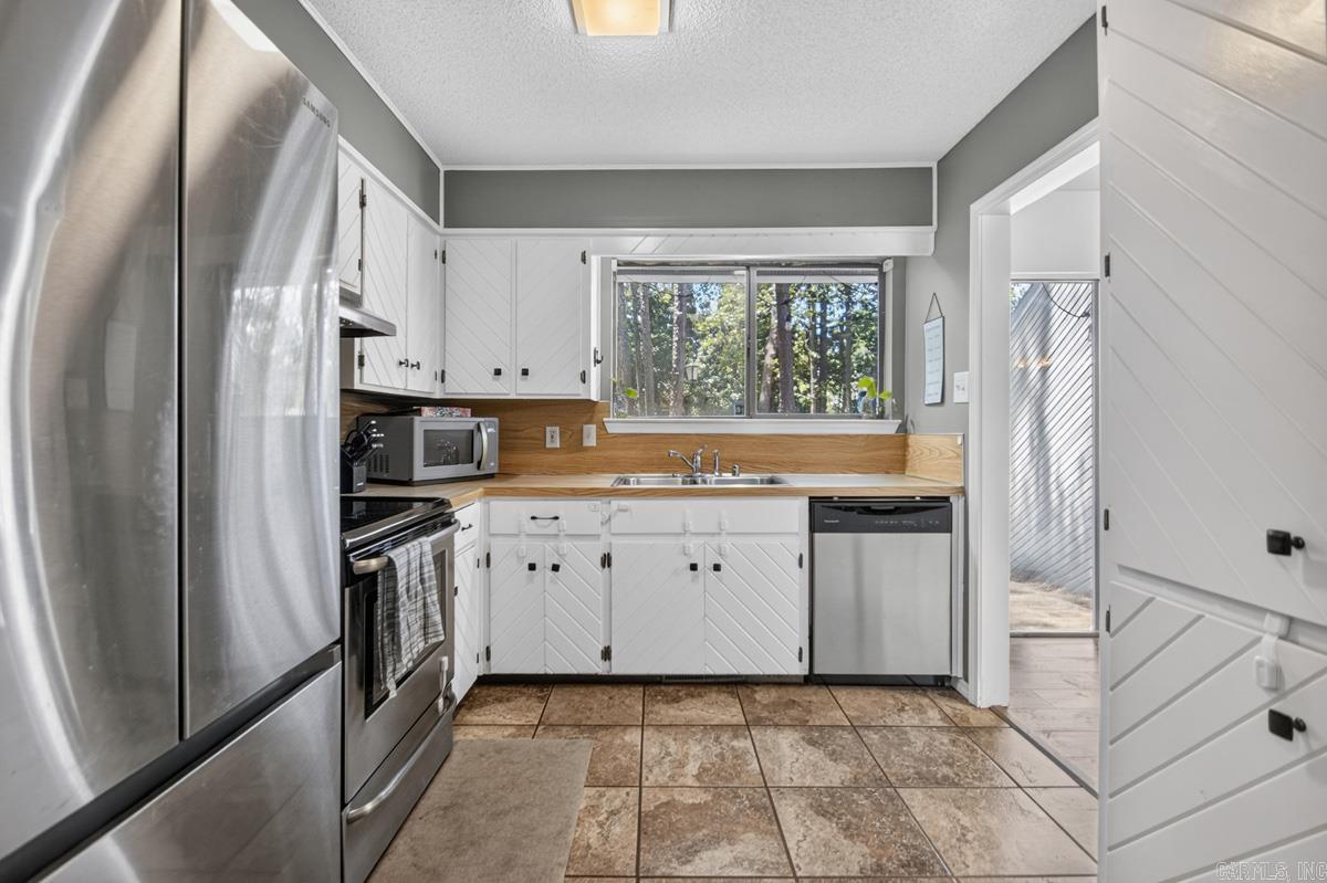 KINGSPARK TO COOK MTN VIL - Residential