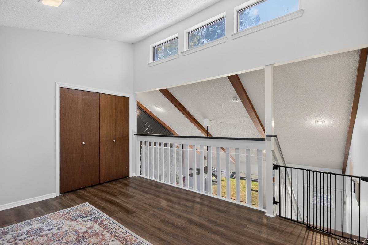 KINGSPARK TO COOK MTN VIL - Residential