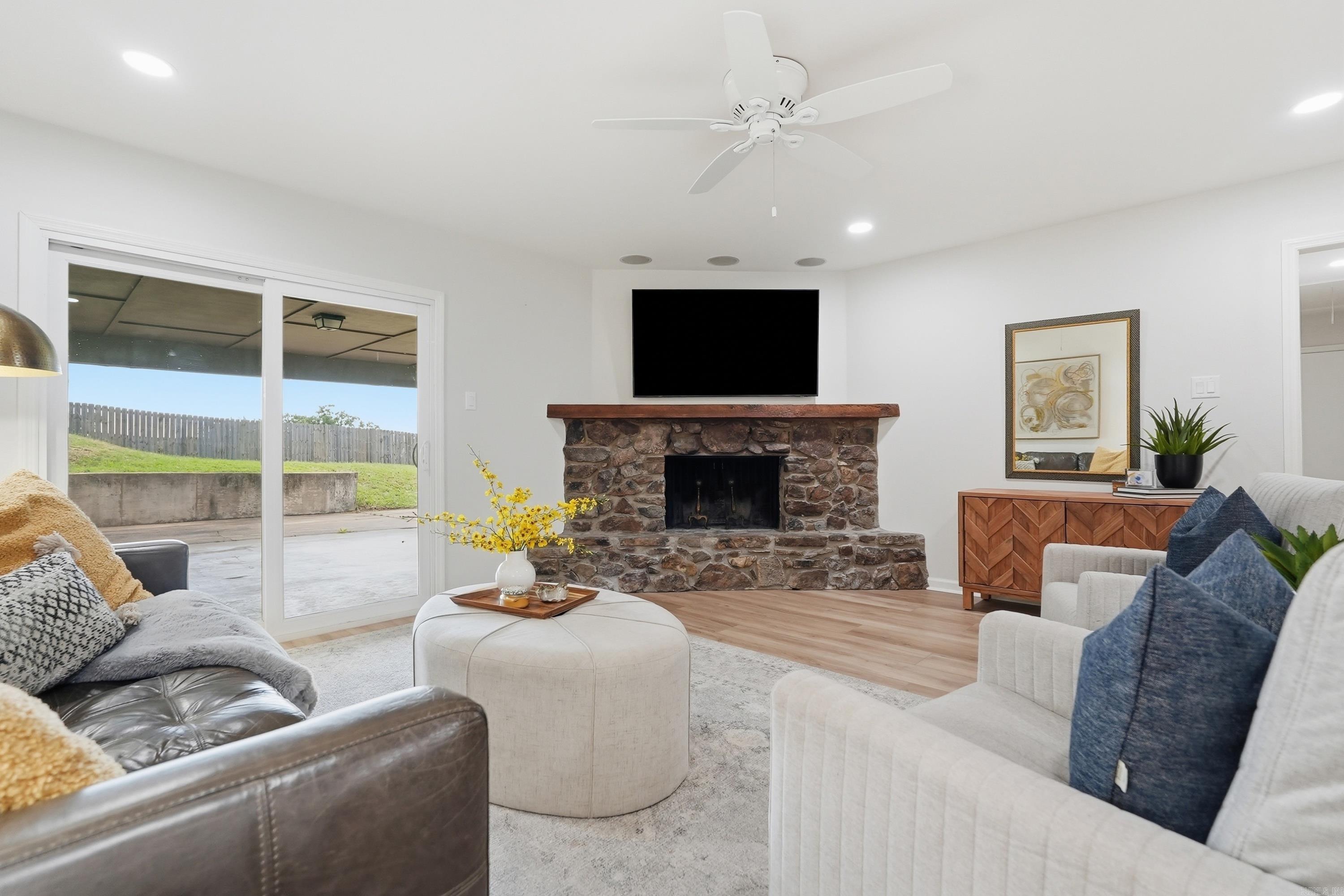 PLEASANT VALLEY - Residential