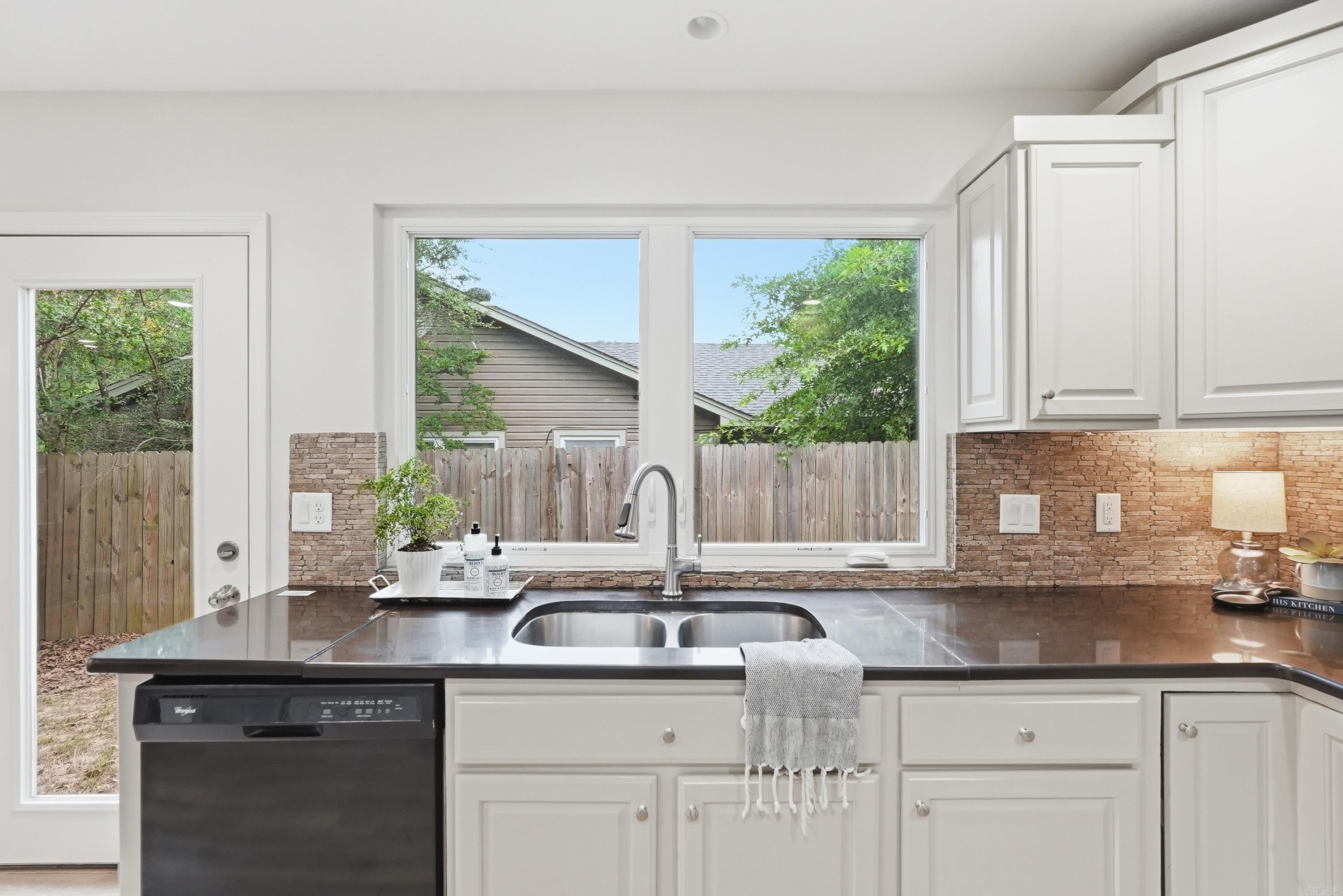 PLEASANT VALLEY - Residential