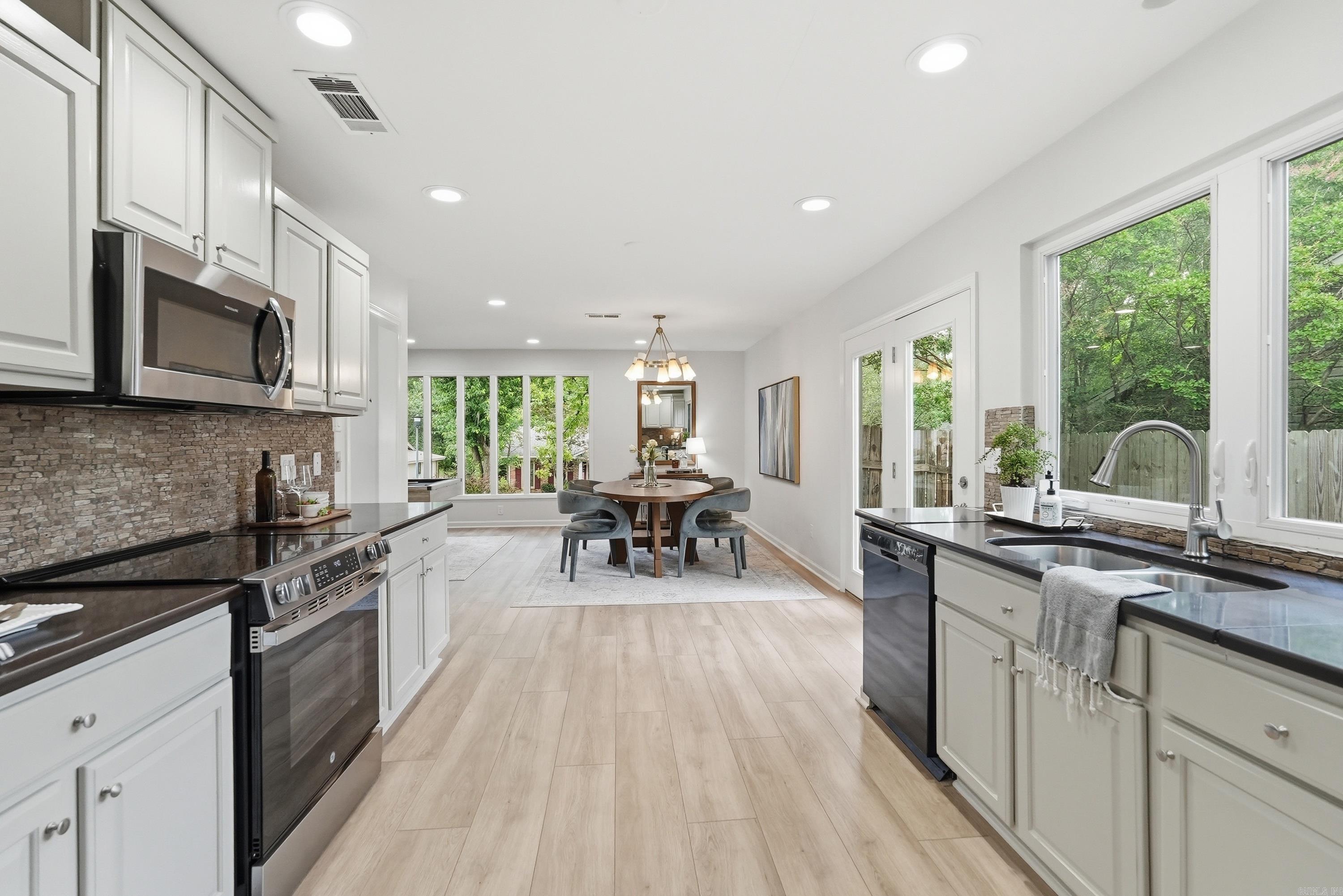PLEASANT VALLEY - Residential