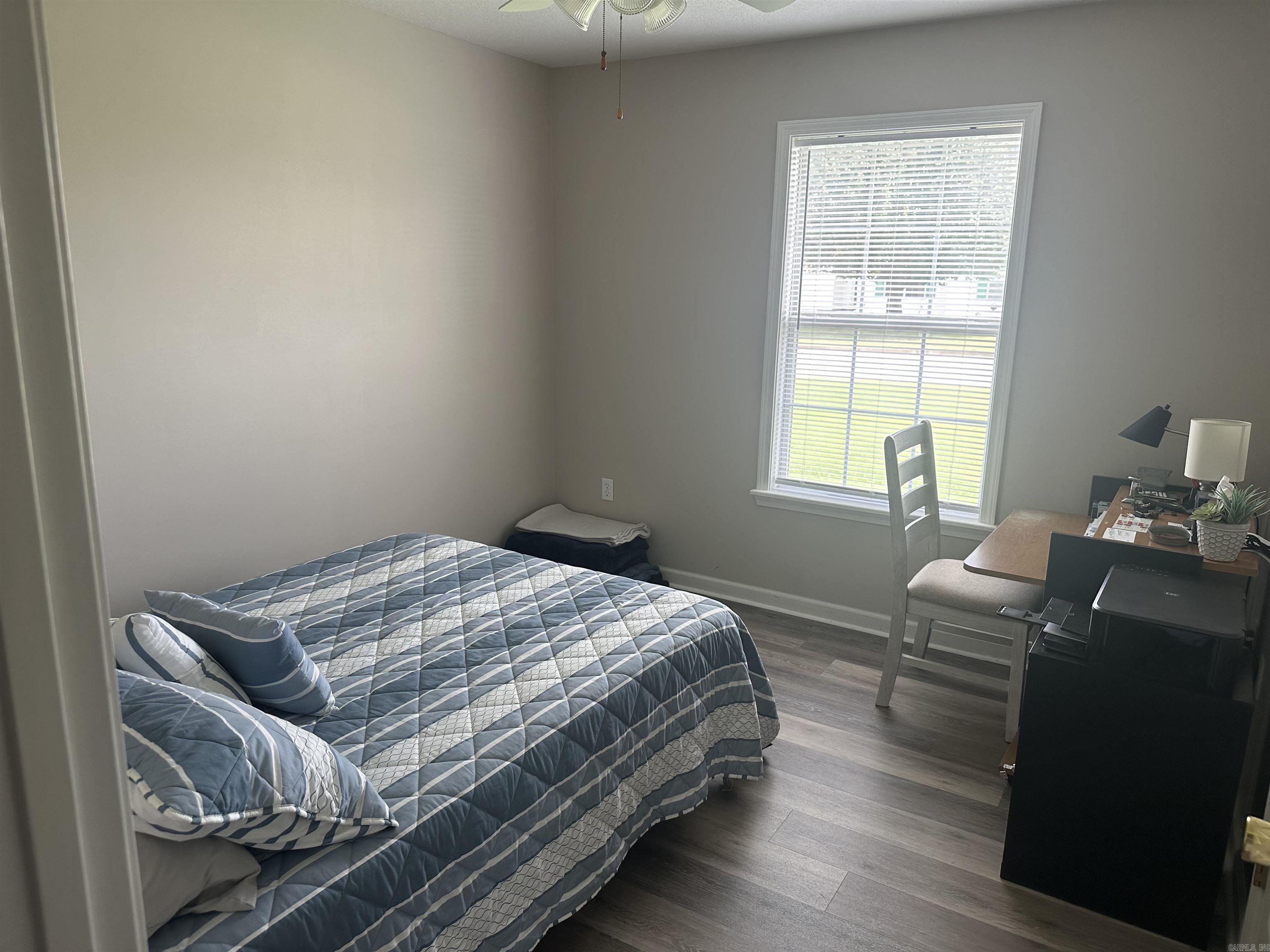 WALNUT CORNER - Residential