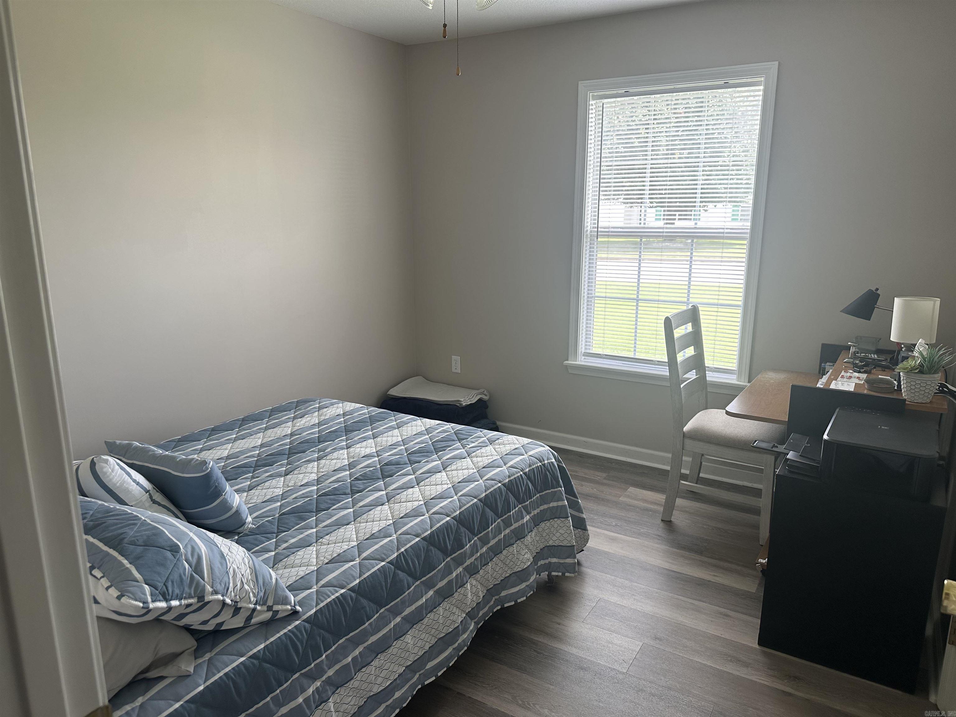 WALNUT CORNER - Residential