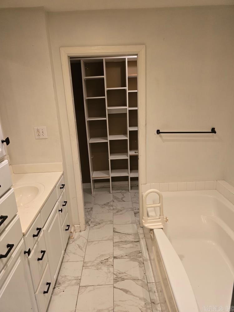 WOODLAND HEIGHTS ADDN - Residential