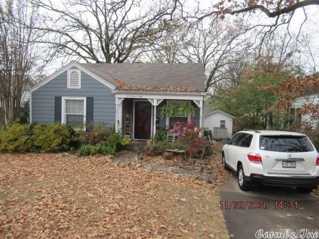 Hillcrest home with convenience to all of Midtown.