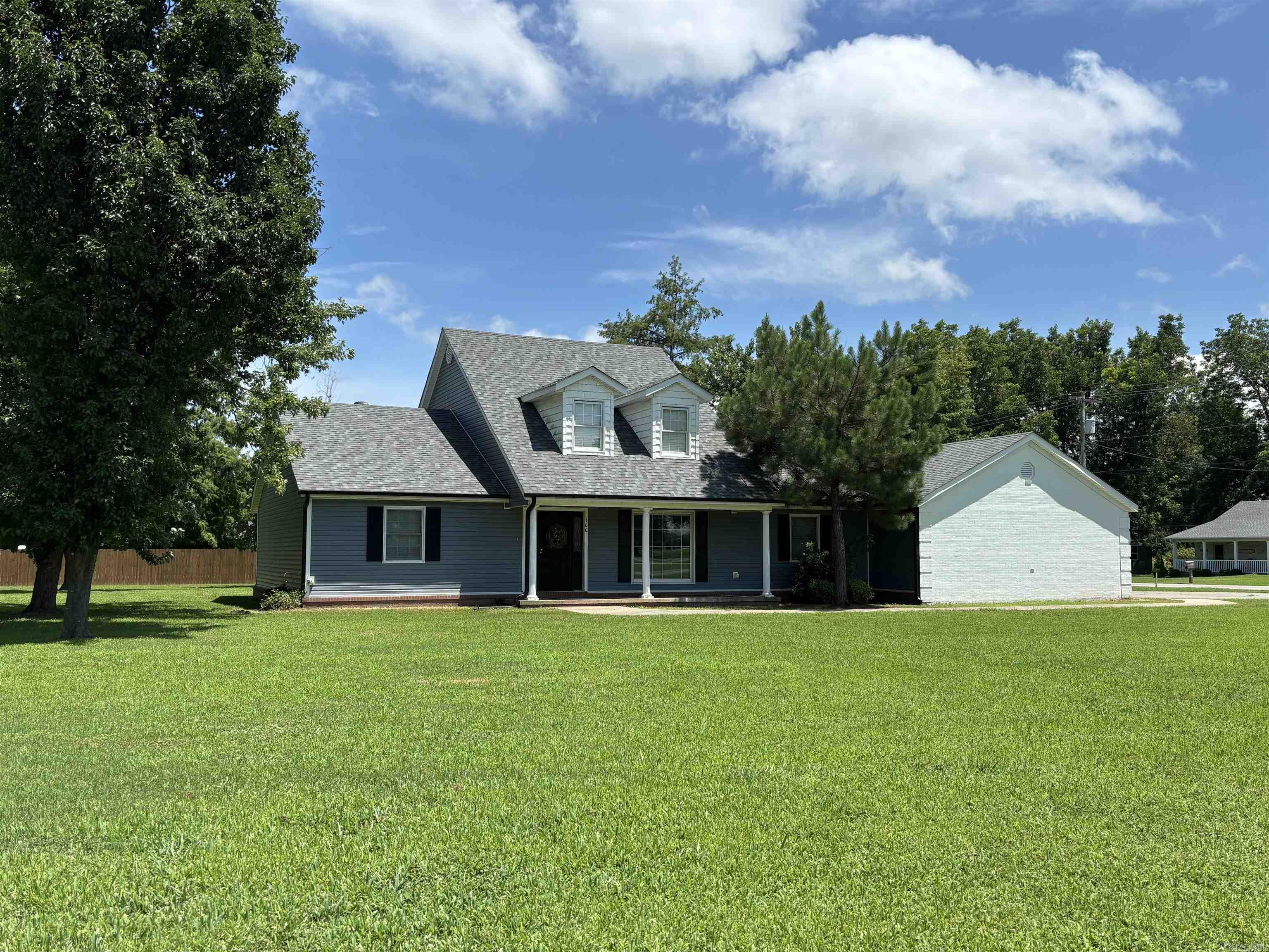 NORTH RIDGE ESTATES - Residential