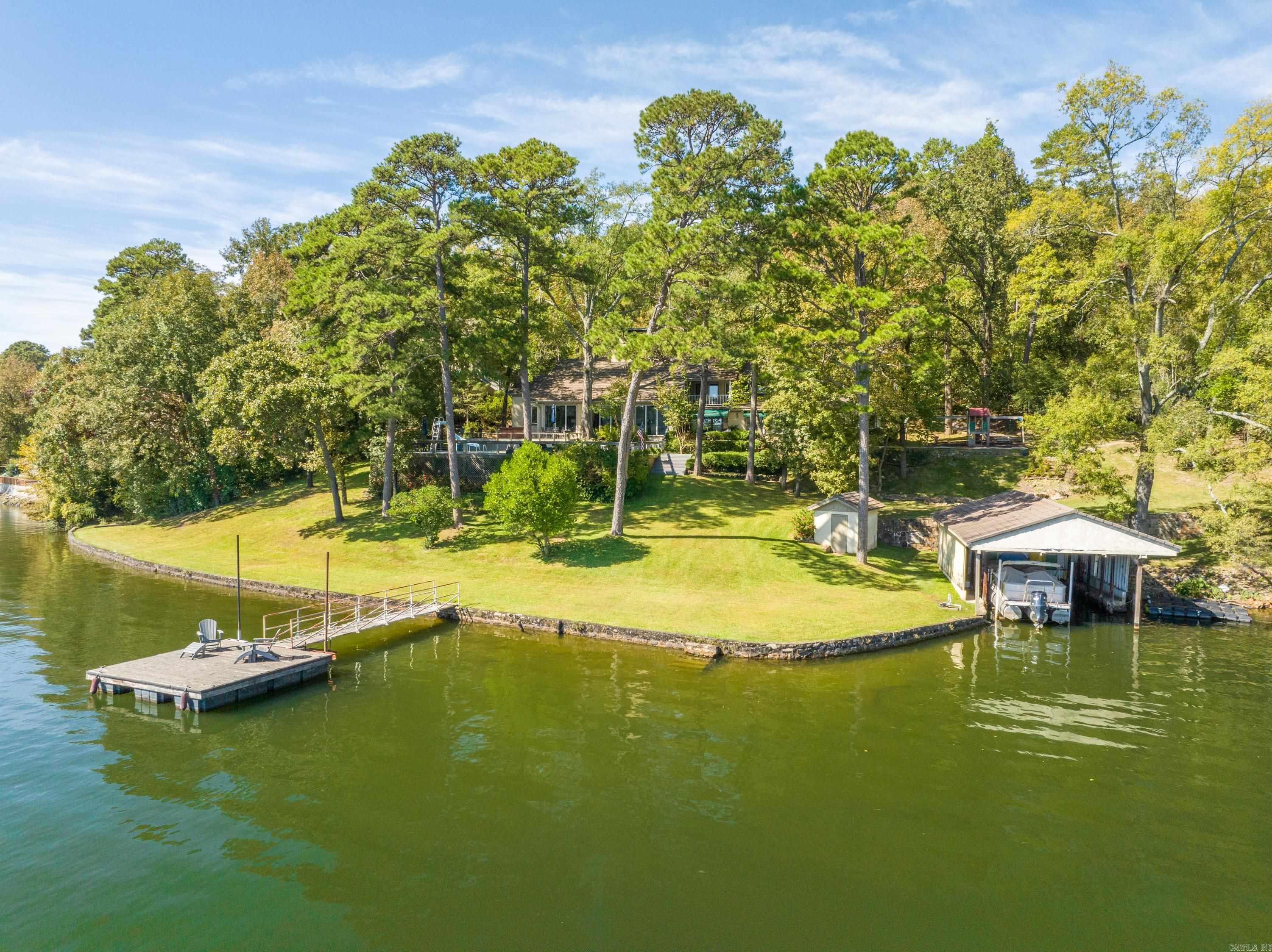 Quinns Lake Park - Residential