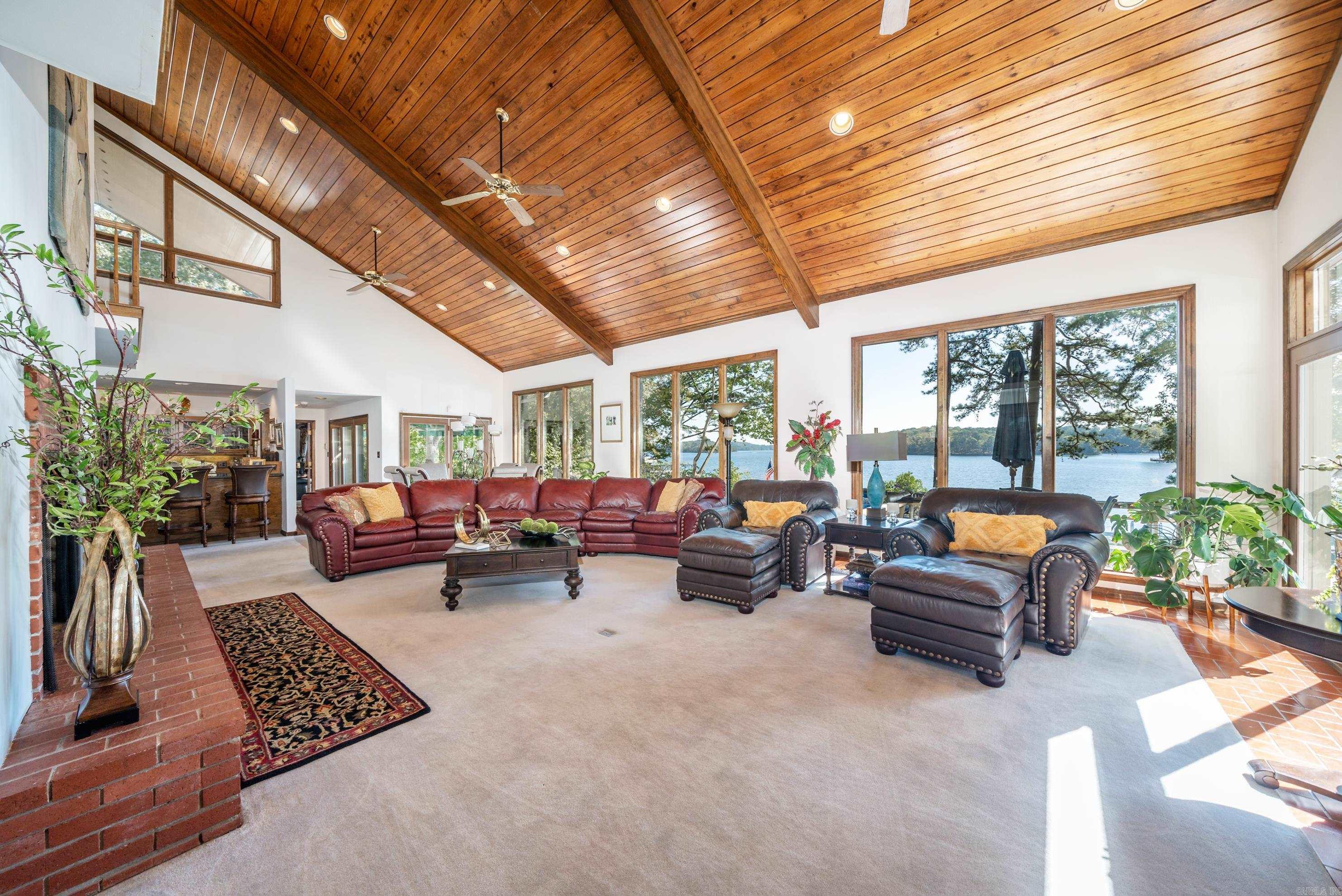 Quinns Lake Park - Residential