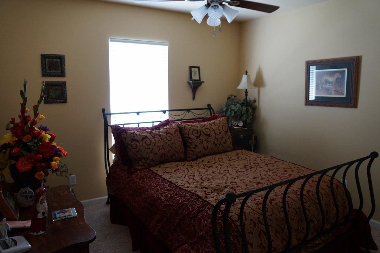 MEADOWLAKE - Residential