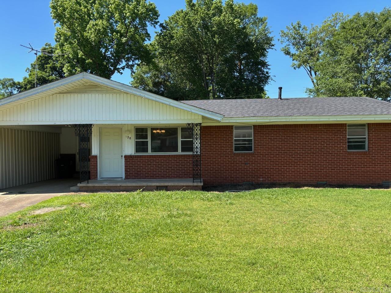 Great investment opportunity located just minutes from Harding University and Sidney Deener Elementary School. This property offers strong potential for investors looking to start or expand their rental portfolio. The home does need some updates and is being sold “as is,” making it a great chance to add value and build equity. Conveniently located near schools, shopping, and local amenities, this is an opportunity you won’t want to miss.