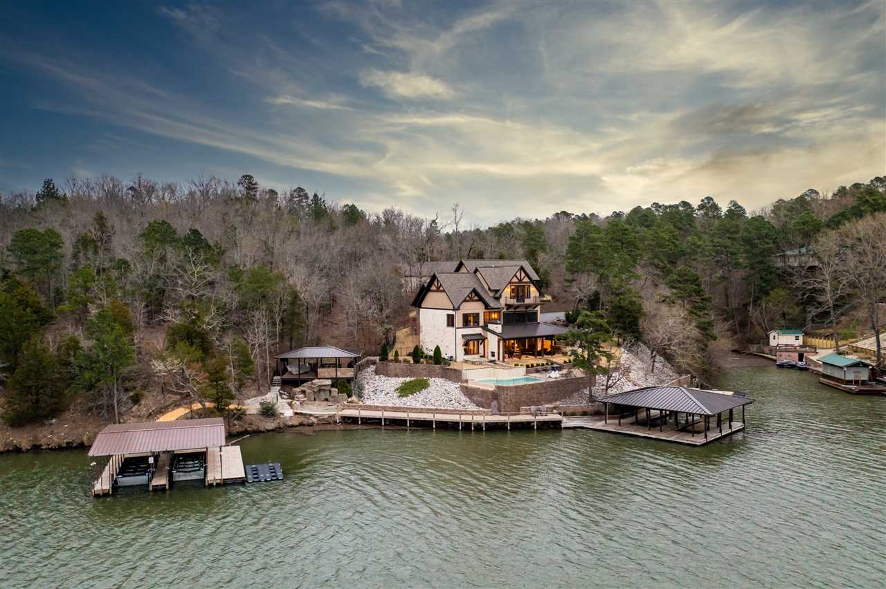 Hot Springs Outside - Residential