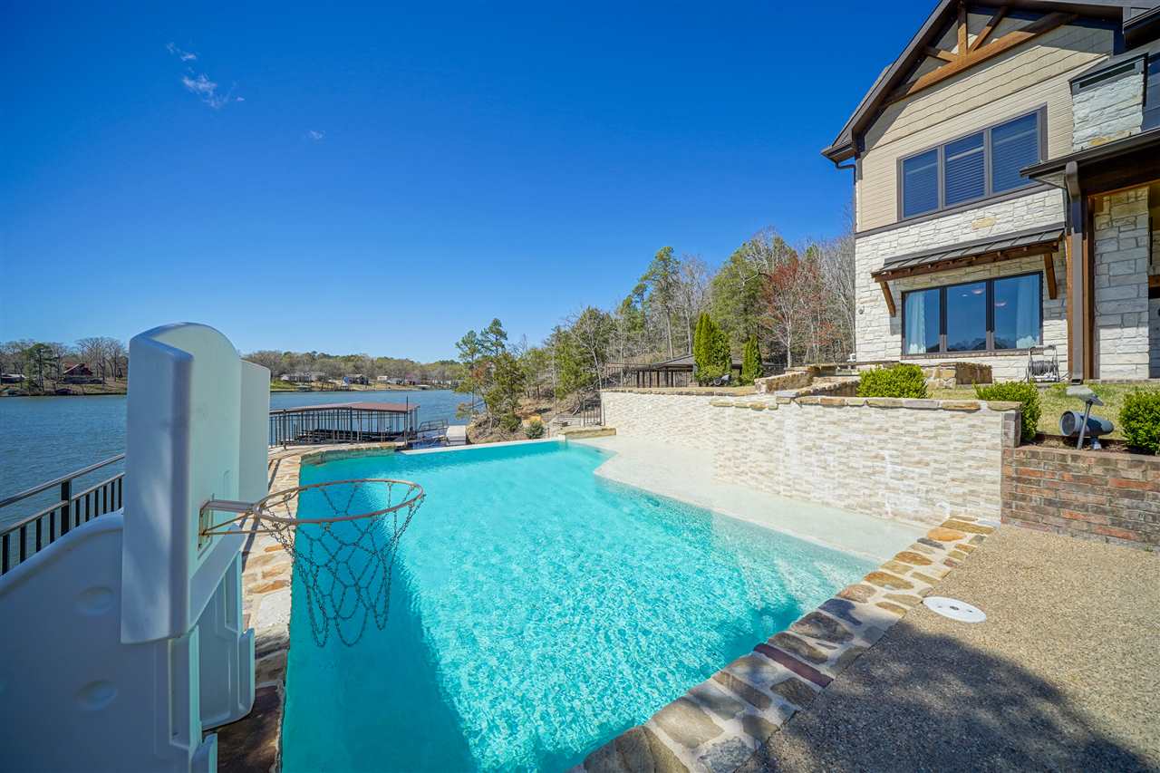 Hot Springs Outside - Residential