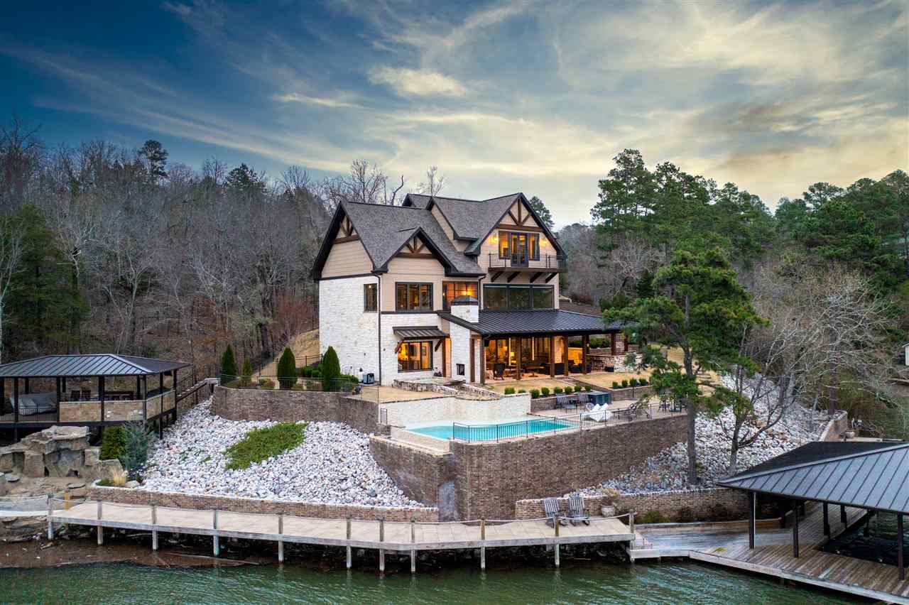 Hot Springs Outside - Residential