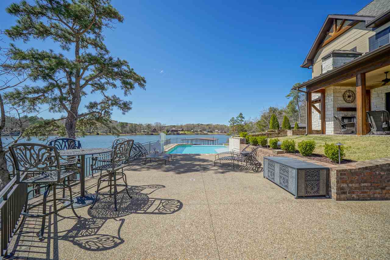Hot Springs Outside - Residential
