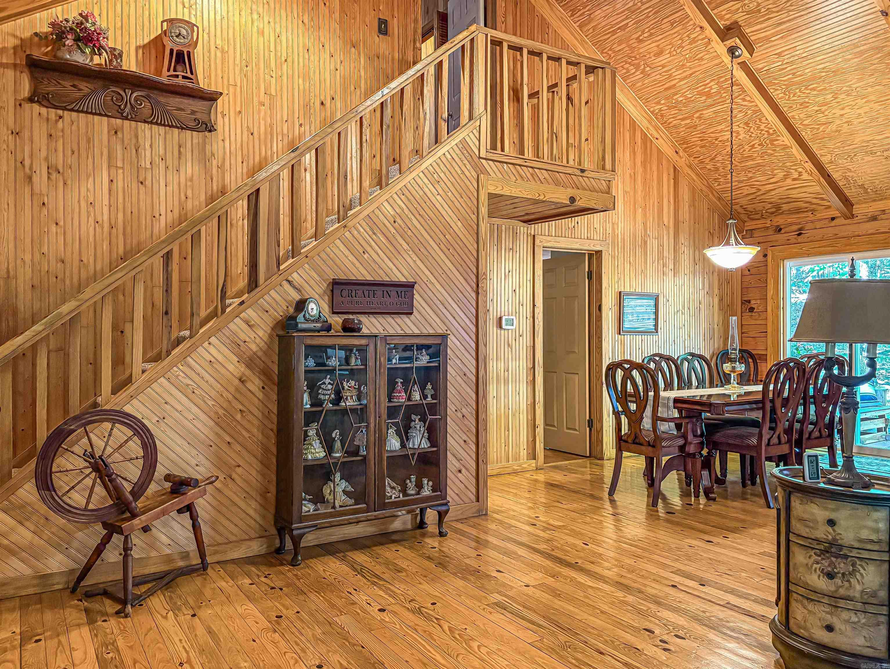 WHITE WATER ESTATES - Residential