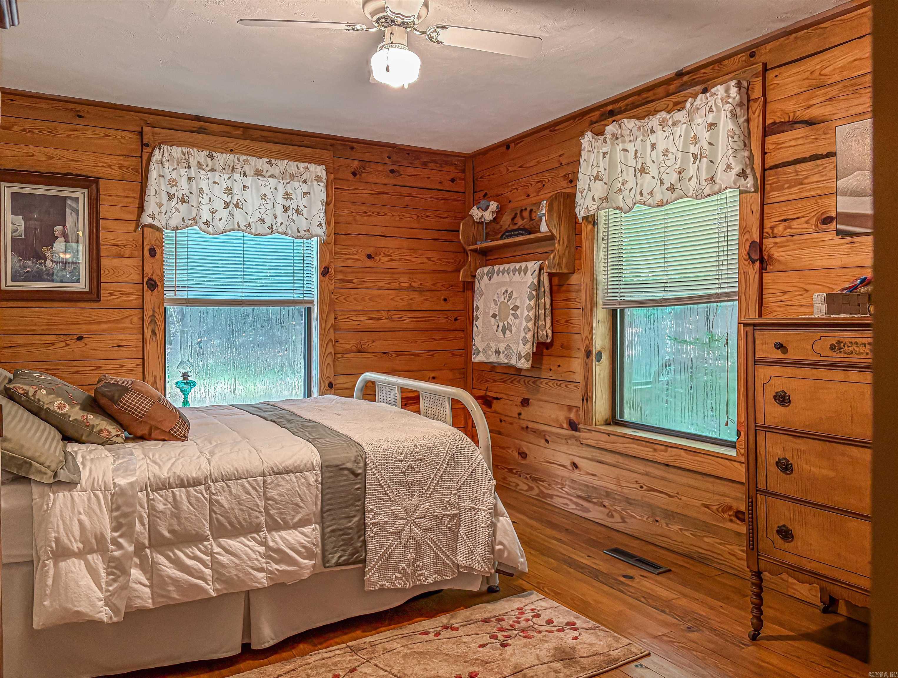 WHITE WATER ESTATES - Residential