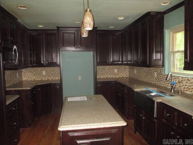 PLANTATION ACRES - Residential