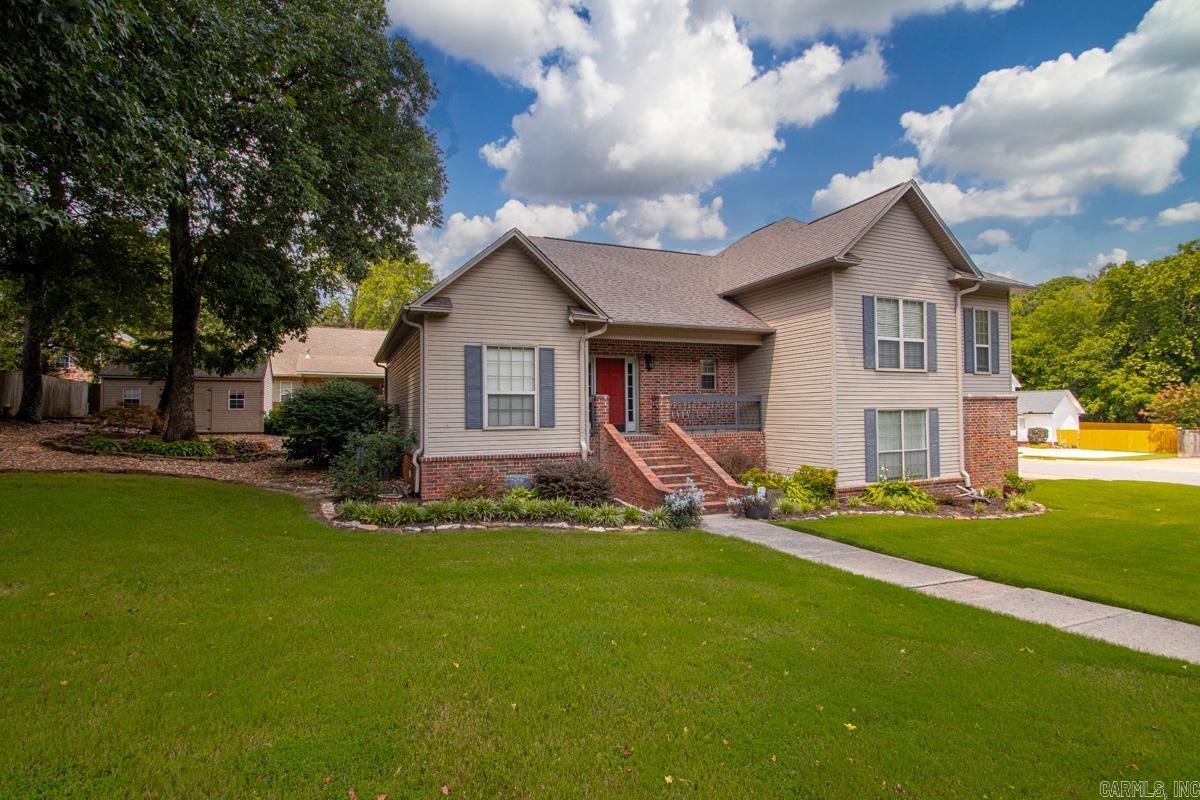 WOODLAND PARK - Residential
