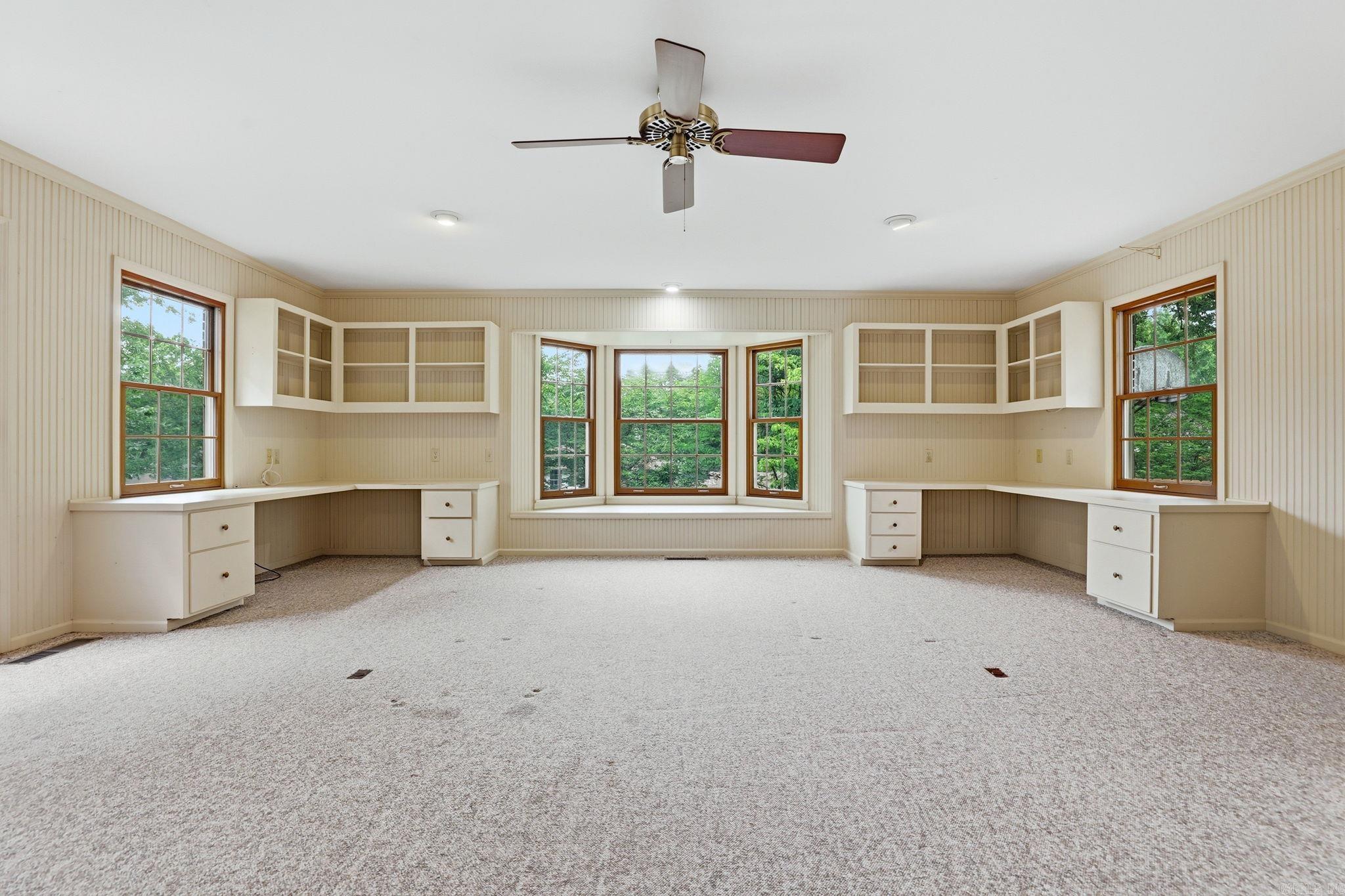 PLEASANT VALLEY - Residential