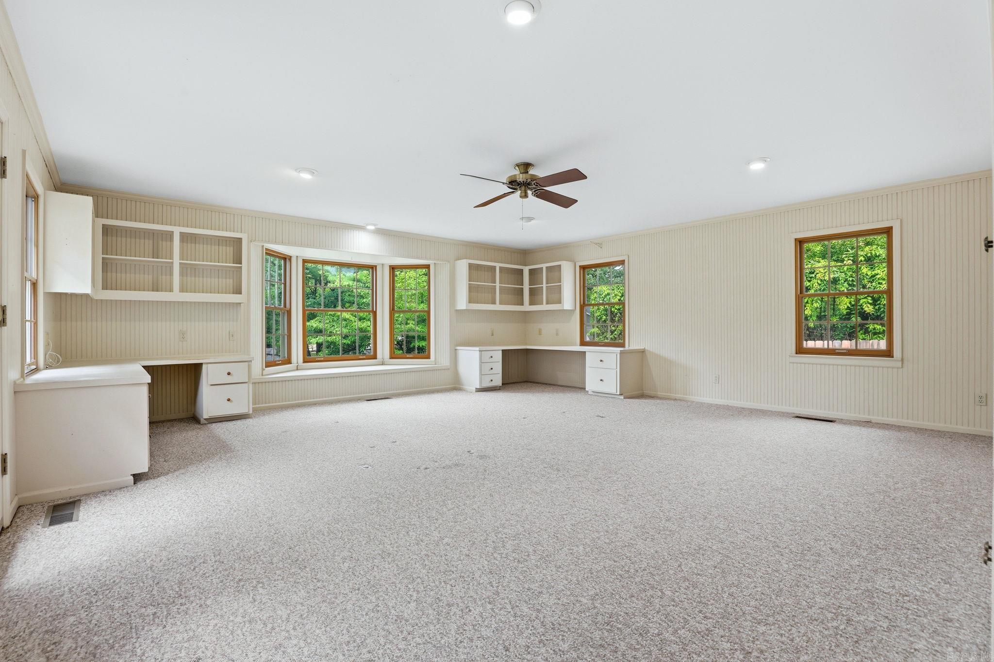 PLEASANT VALLEY - Residential