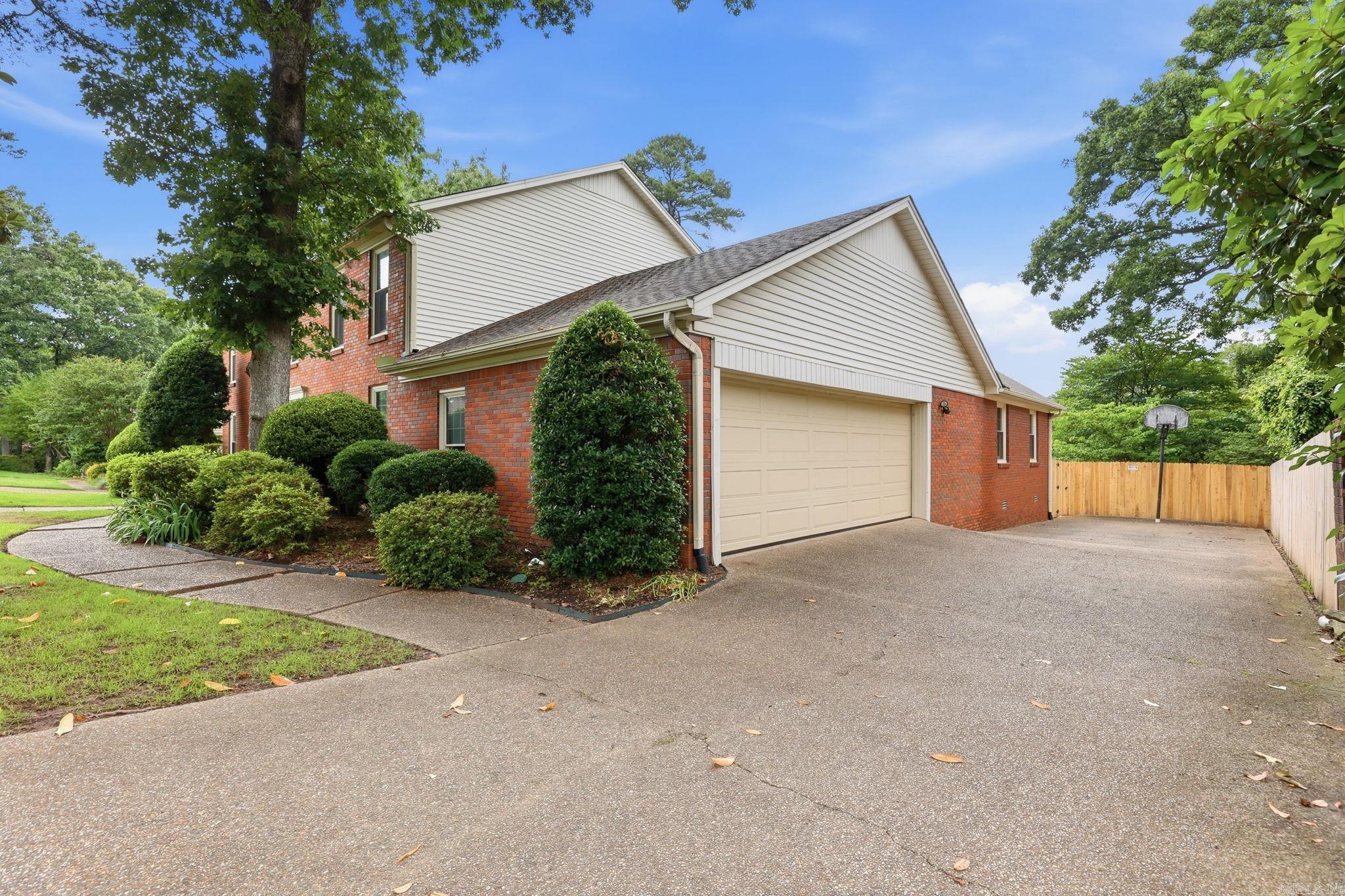 PLEASANT VALLEY - Residential