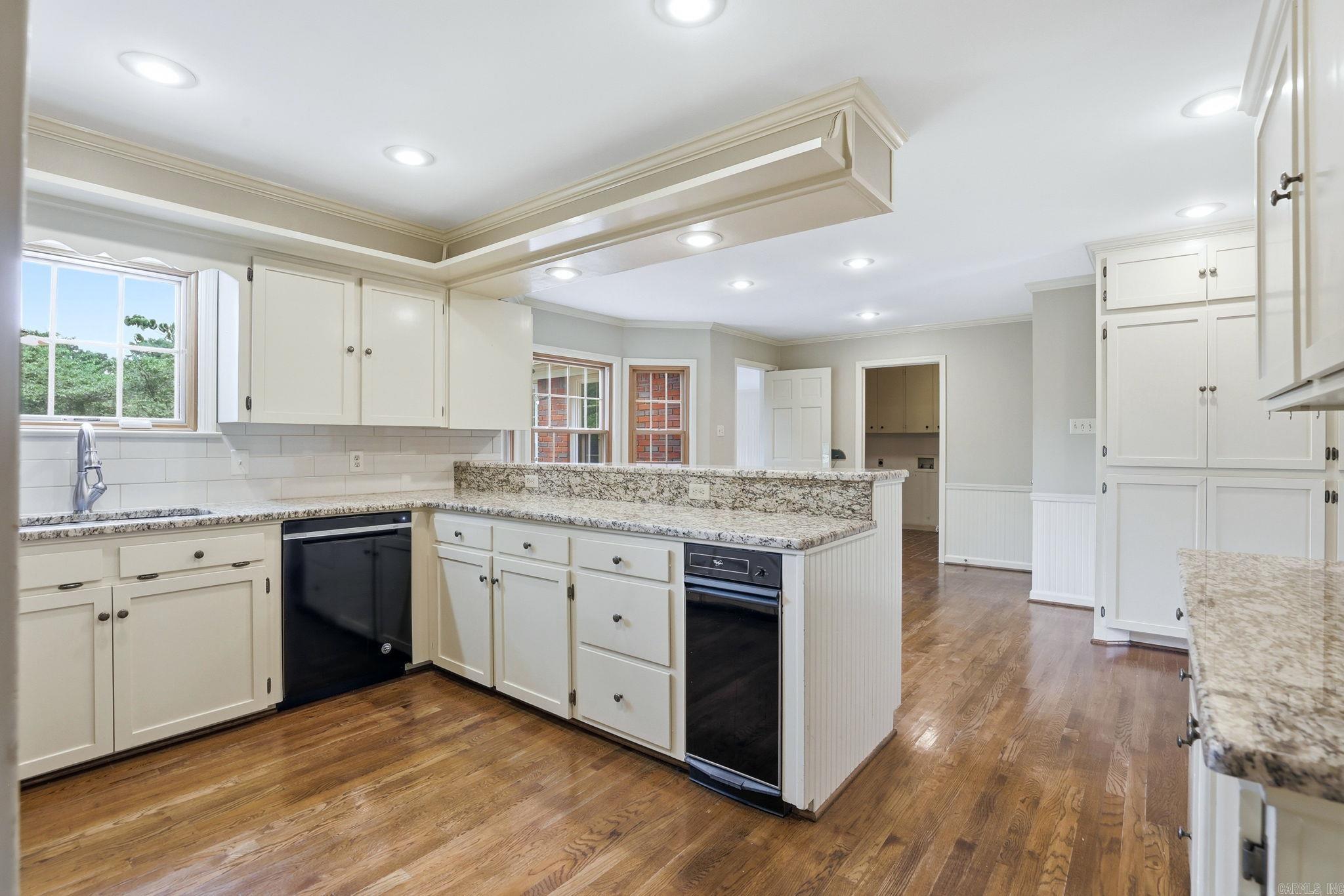 PLEASANT VALLEY - Residential
