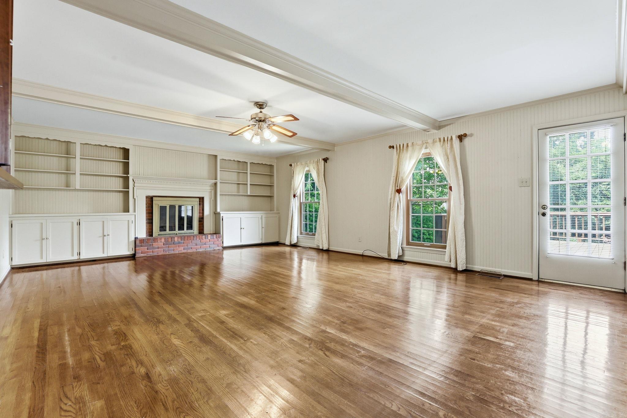 PLEASANT VALLEY - Residential