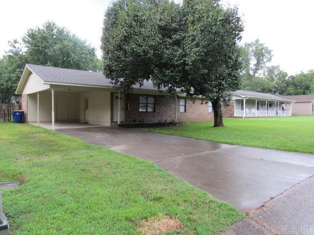 Totally updated, 3bd 2ba, open floor plan. The updates in this home will absolutely WOW!! you. New roof, flooring, lighting, SS appliances, paint, granite countertops and designer backsplash. 2 storage buildings in a large privacy fenced yard. MOVE IN READY!! Nothing left to do but bring your furnishings.