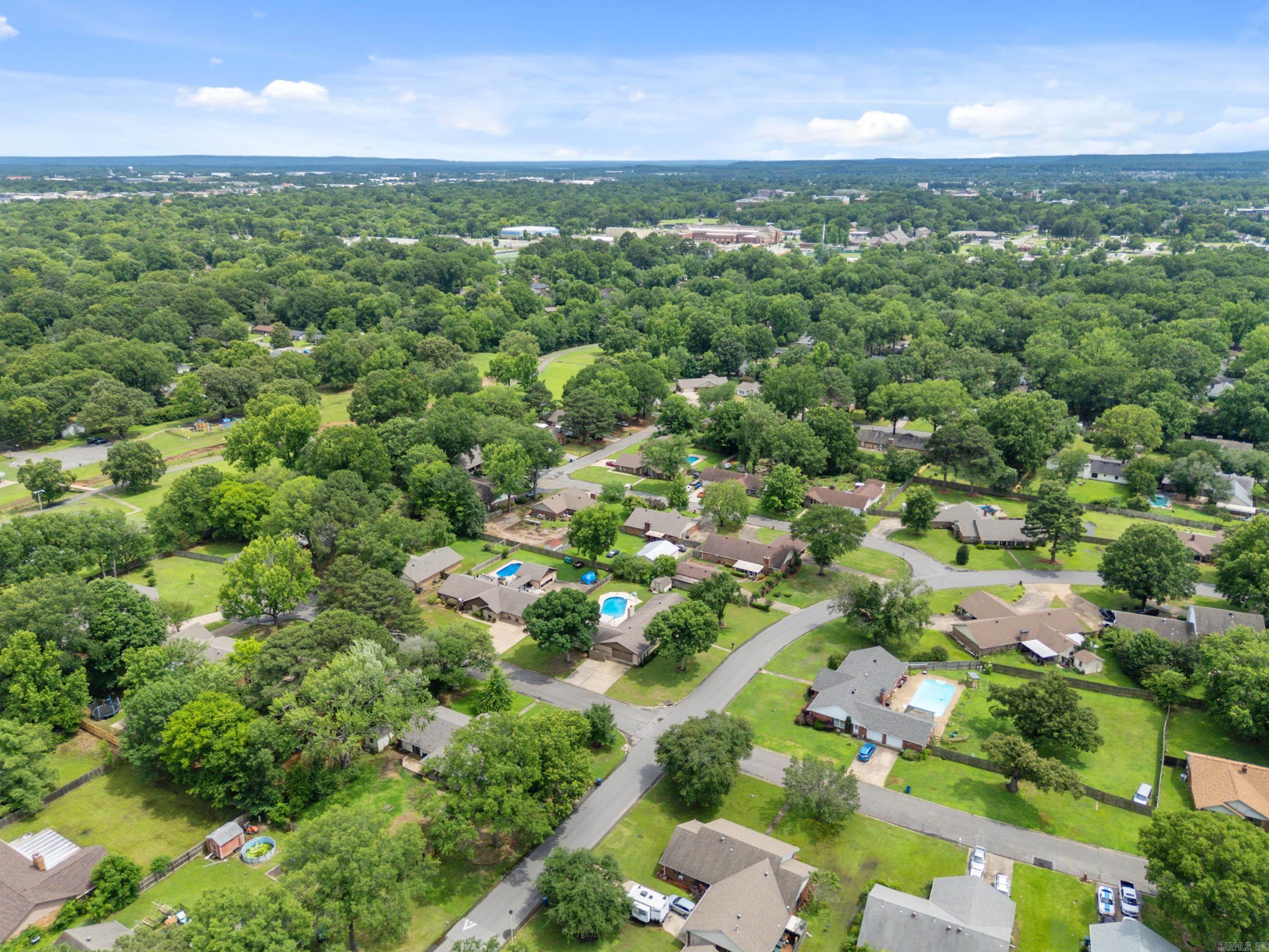 TUCKER CREEK - Residential