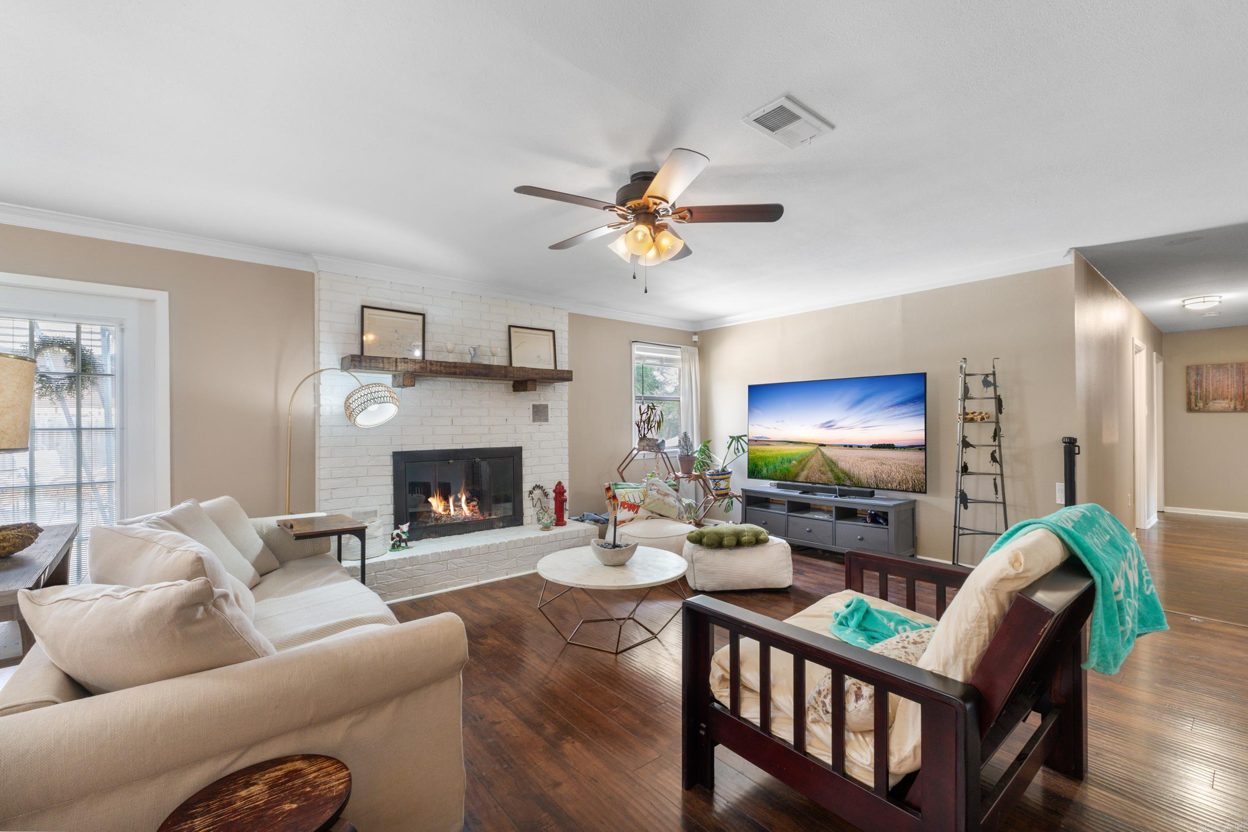 TUCKER CREEK - Residential