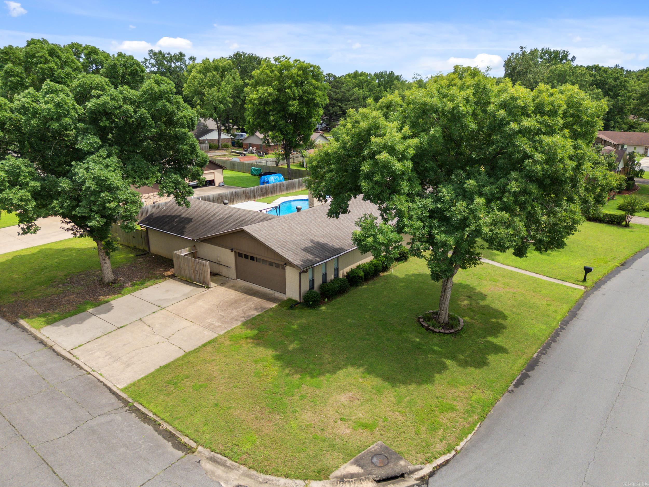 TUCKER CREEK - Residential