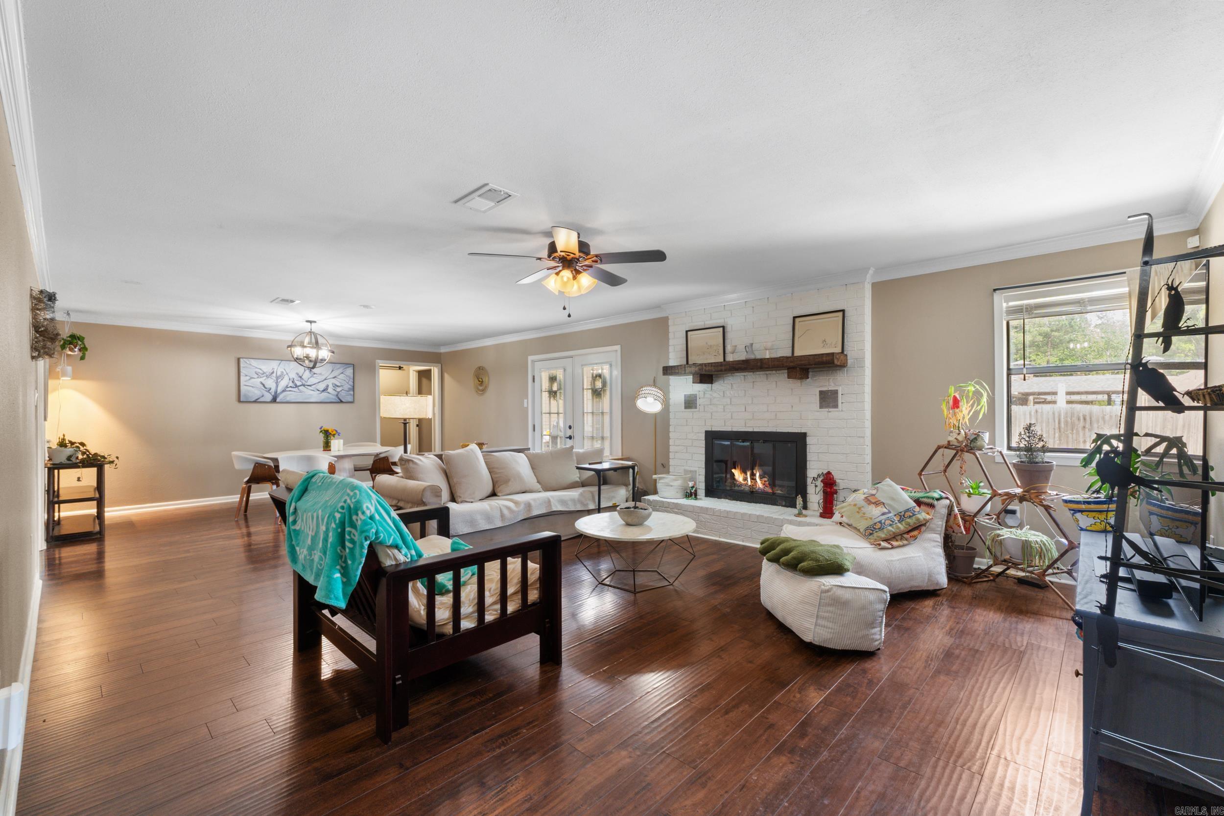 TUCKER CREEK - Residential
