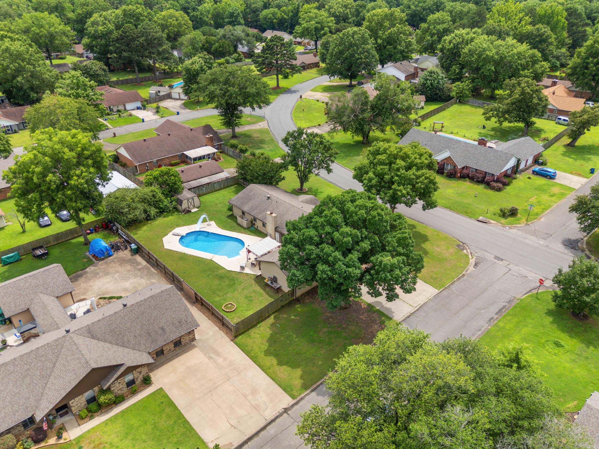 TUCKER CREEK - Residential