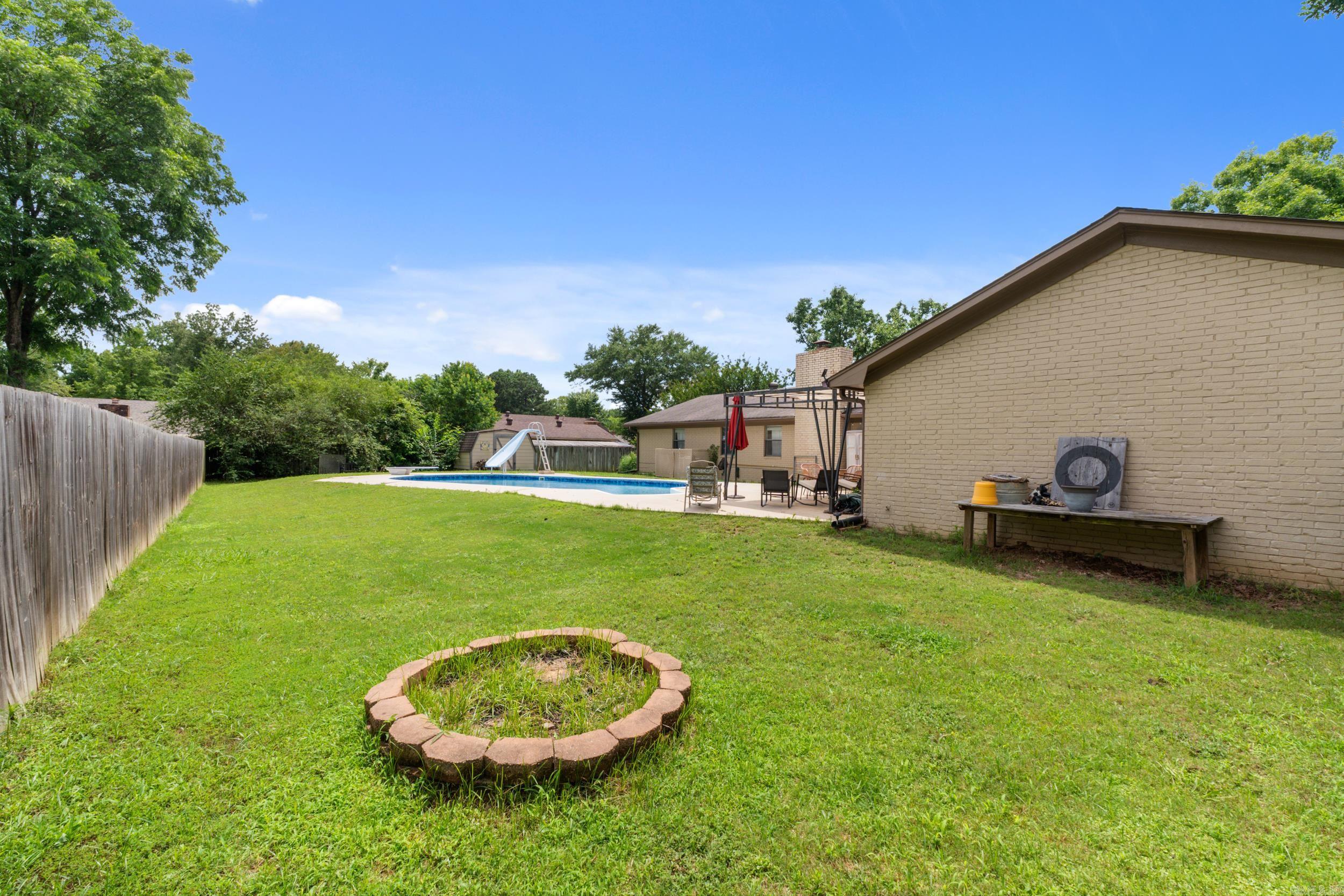 TUCKER CREEK - Residential