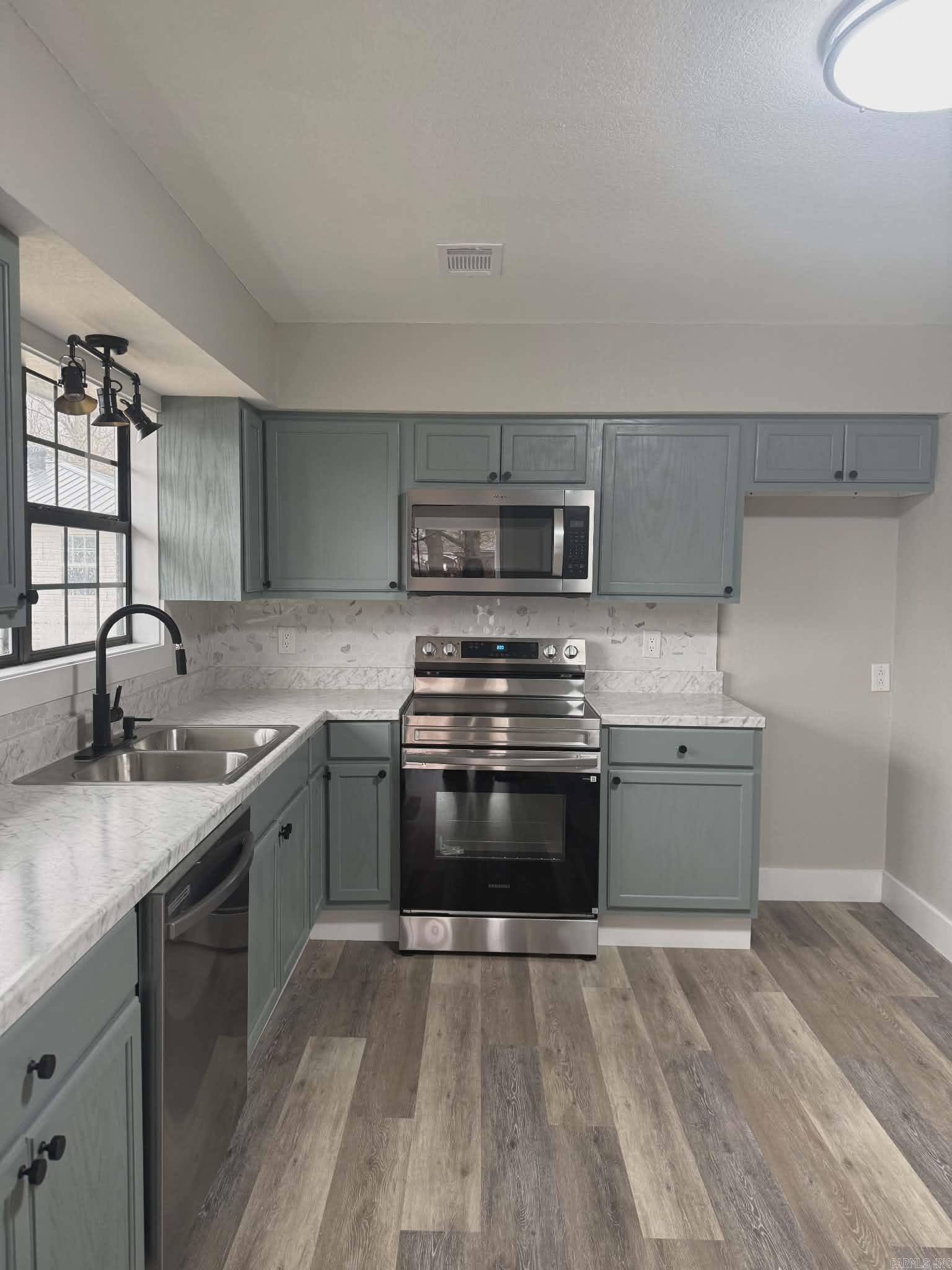 Gibson & Boas - Residential