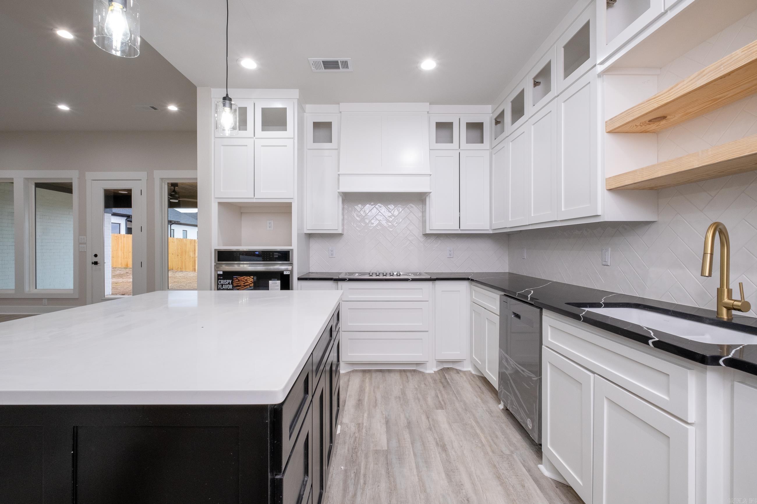 CORAL RIDGE - Residential