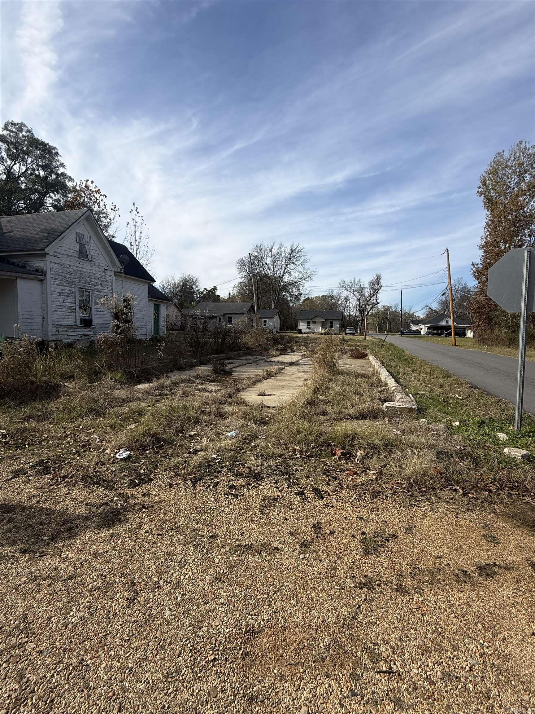 CITY ACREAGE 36-12-10 - Land
