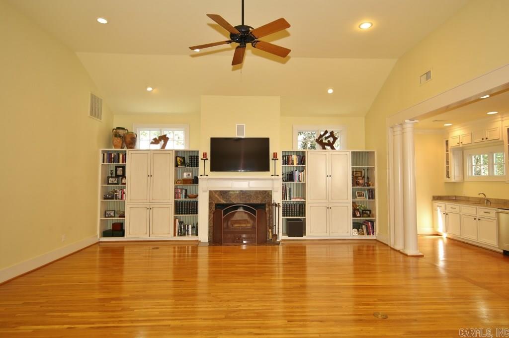 PROSPECT TERRACE - Residential