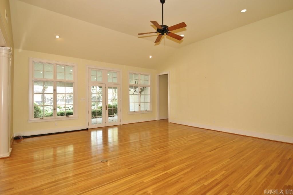 PROSPECT TERRACE - Residential