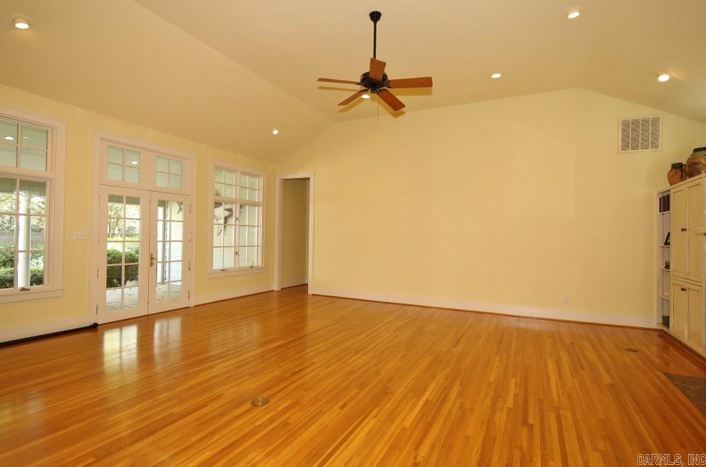 PROSPECT TERRACE - Residential