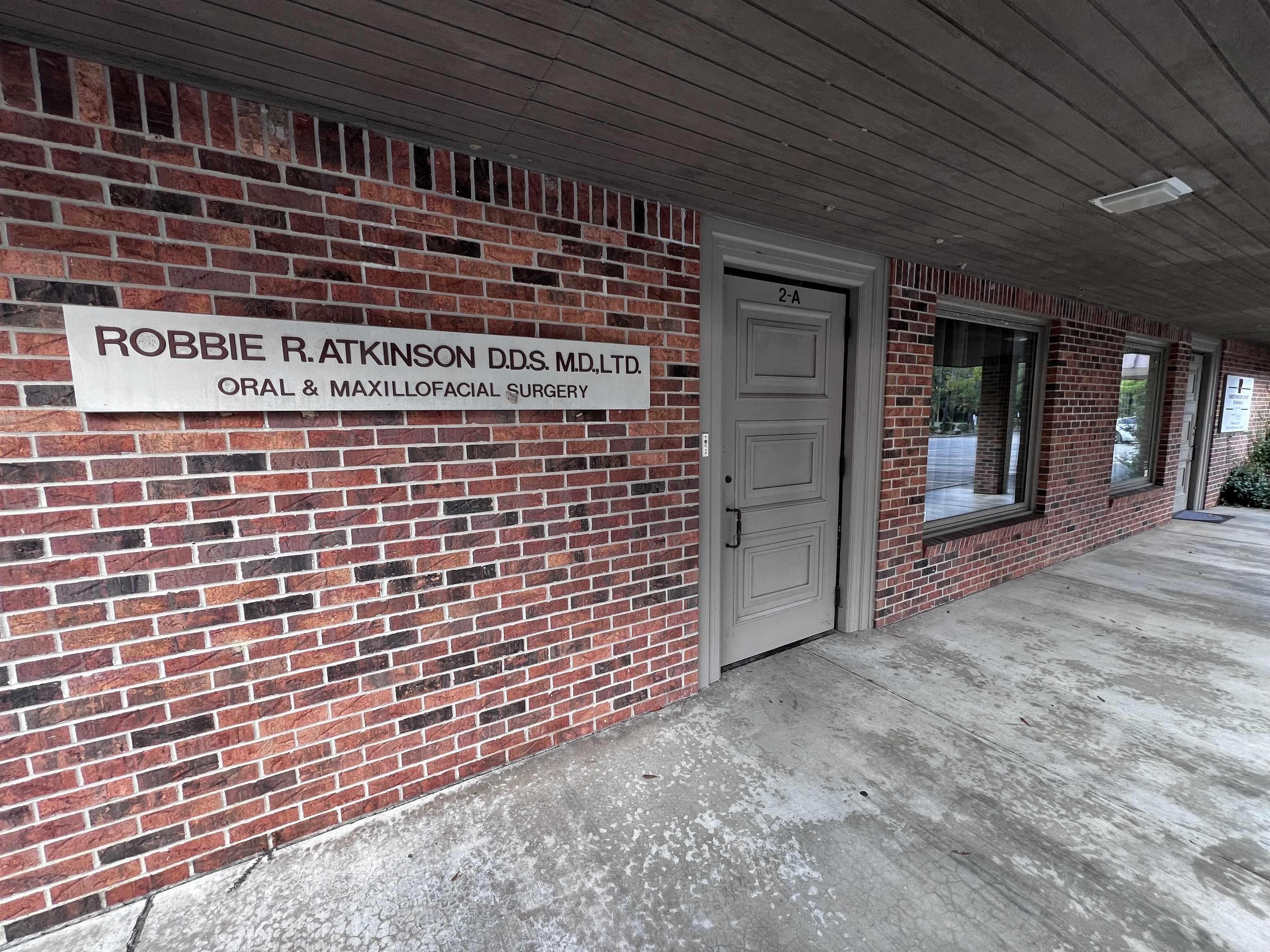 Check out this former dental office in Pine Bluff Medical Park! Exceptional opportunity to own a fully built-out medical office located in Pine Bluff Medical Park, just steps from Jefferson Regional Medical Center (JRMC). Previously operated as a dental practice, the space is ideal for medical or dental professional use. Property highlights include: a 1500 square feet medical office with 5 exam/patient rooms with sinks, 2 recovery rooms, a welcoming lobby + central nurse station, private office with en-suite bathroom, patient restroom, carpet and linoleum flooring throughout, ample parking and a BRAND NEW (9/2025) HVAC system. This move-in-ready office offers an excellent layout for healthcare providers and is located in a great spot. Call to schedule your tour!