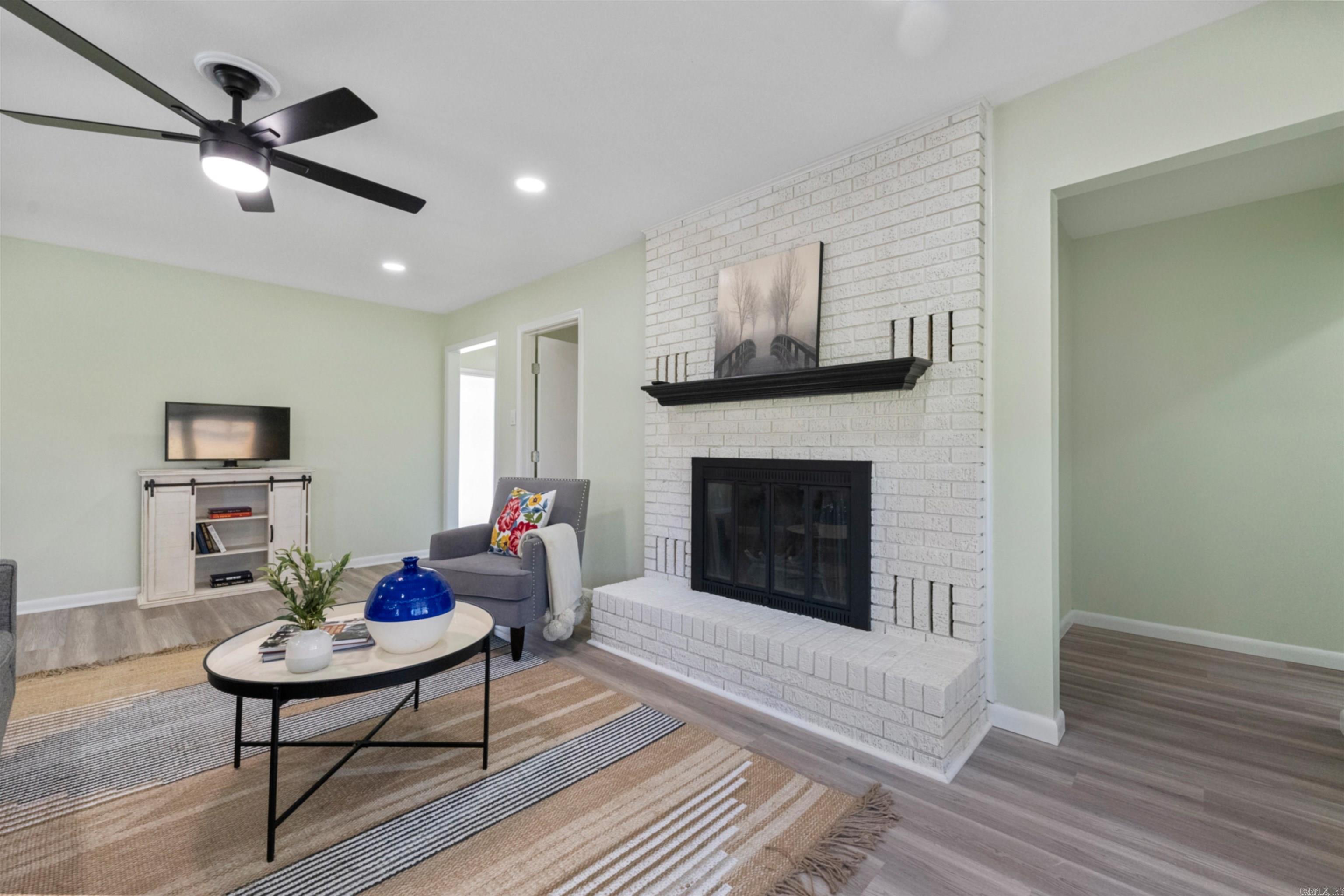 JAXON TERRACE - Residential