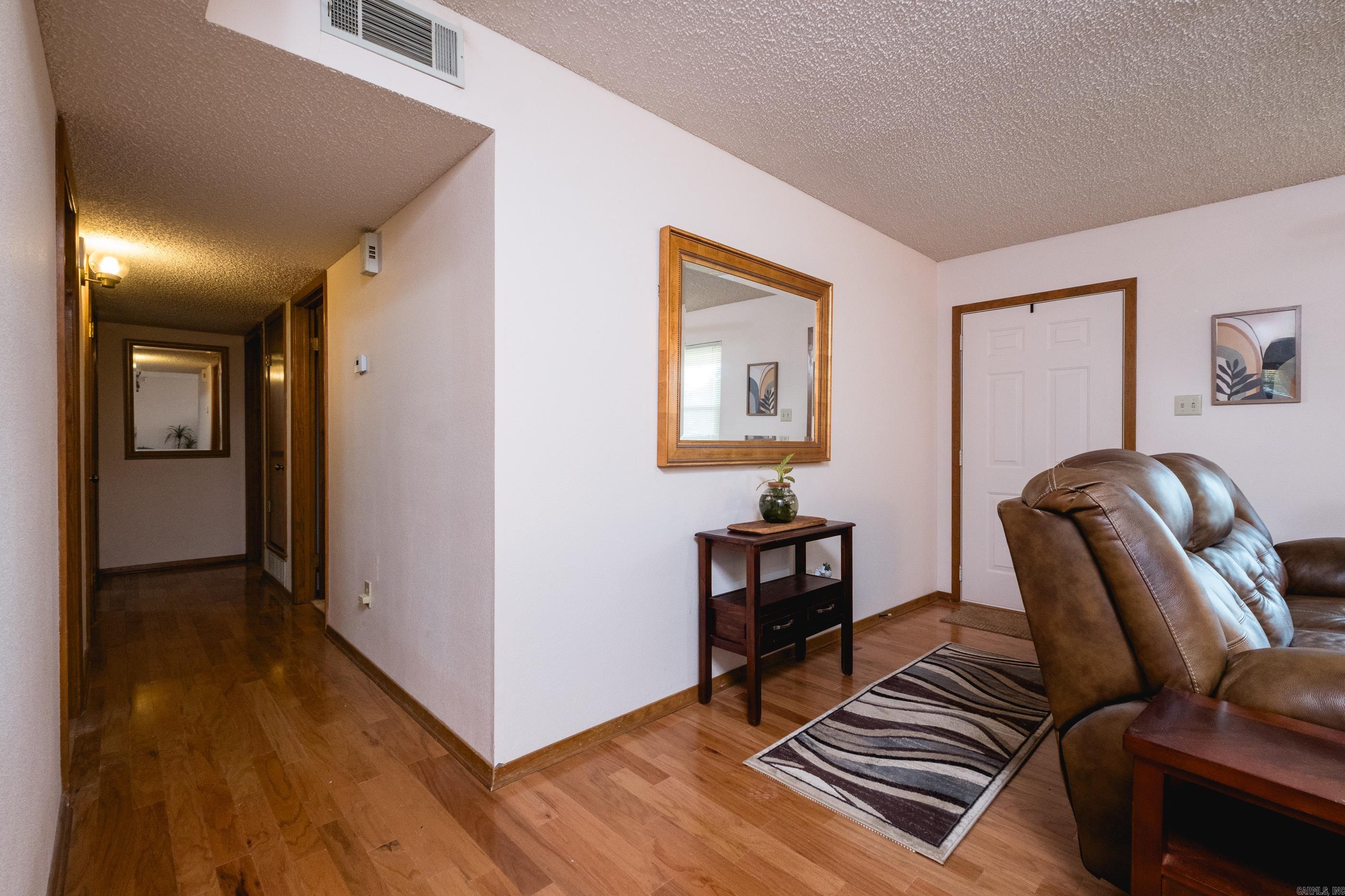 GIBRALTER HGTS - Residential