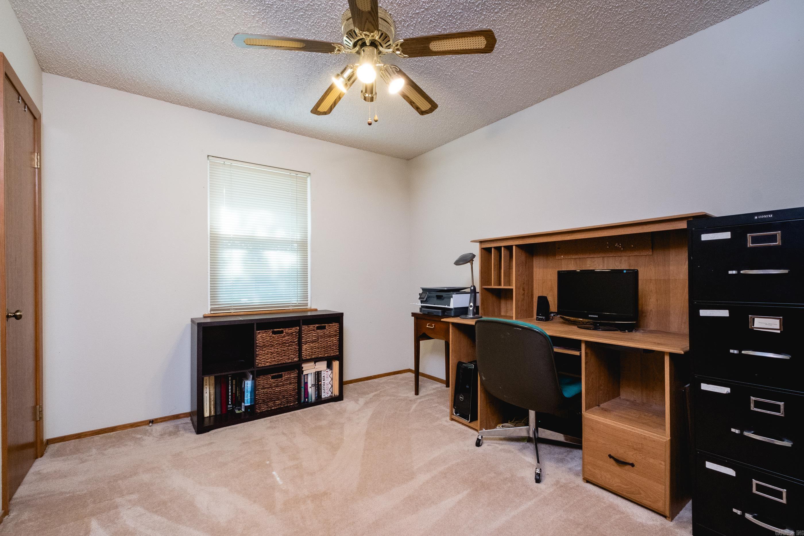 GIBRALTER HGTS - Residential